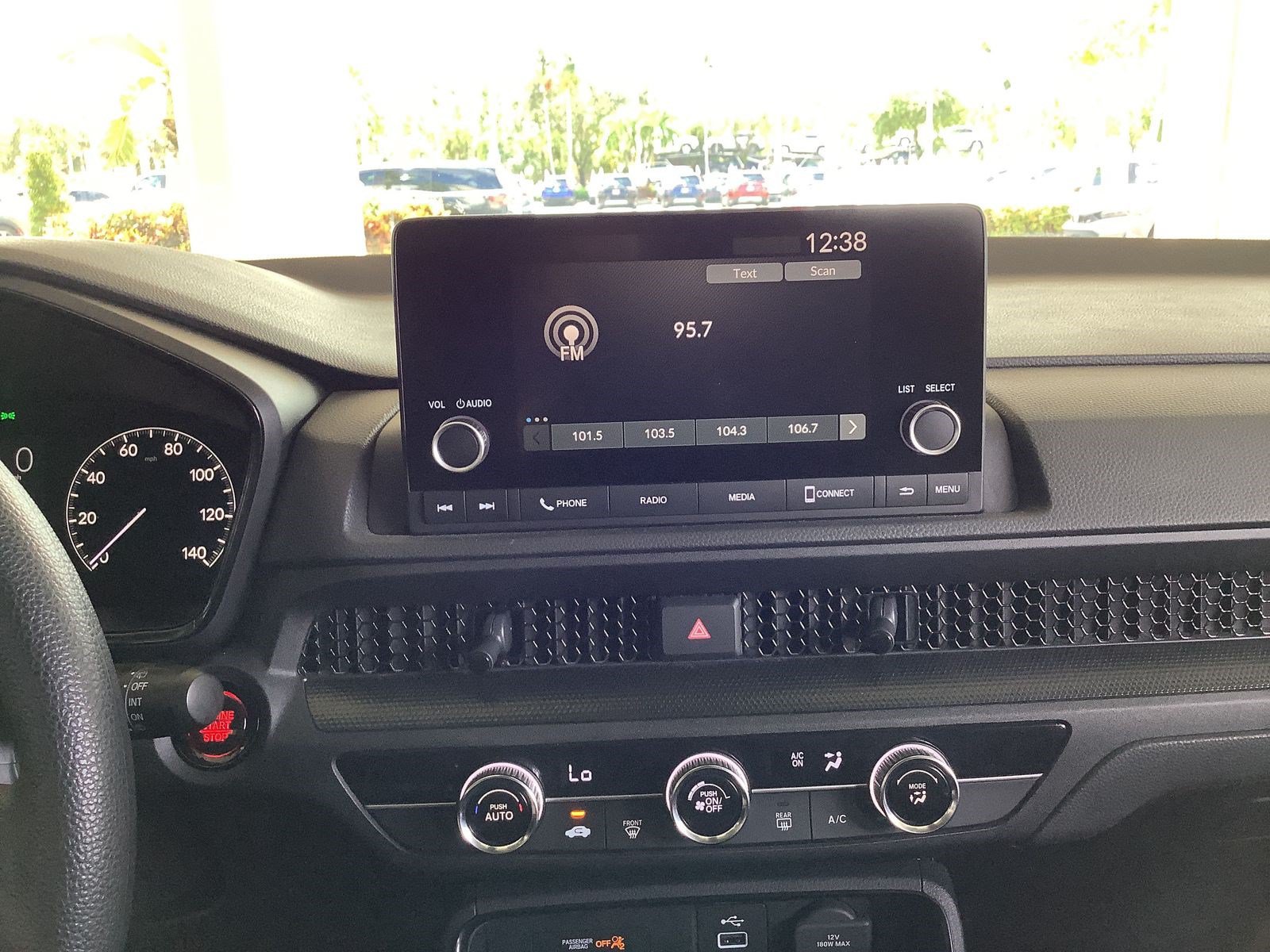 2025 Honda CR-V LX - Photo 16
