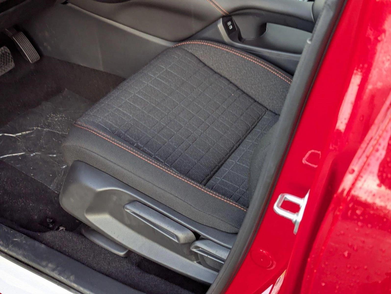 2026 Honda HR-V Sport photo 4