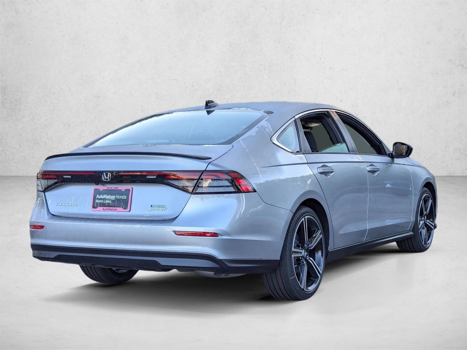 2025 Honda Accord Hybrid Sport photo 2