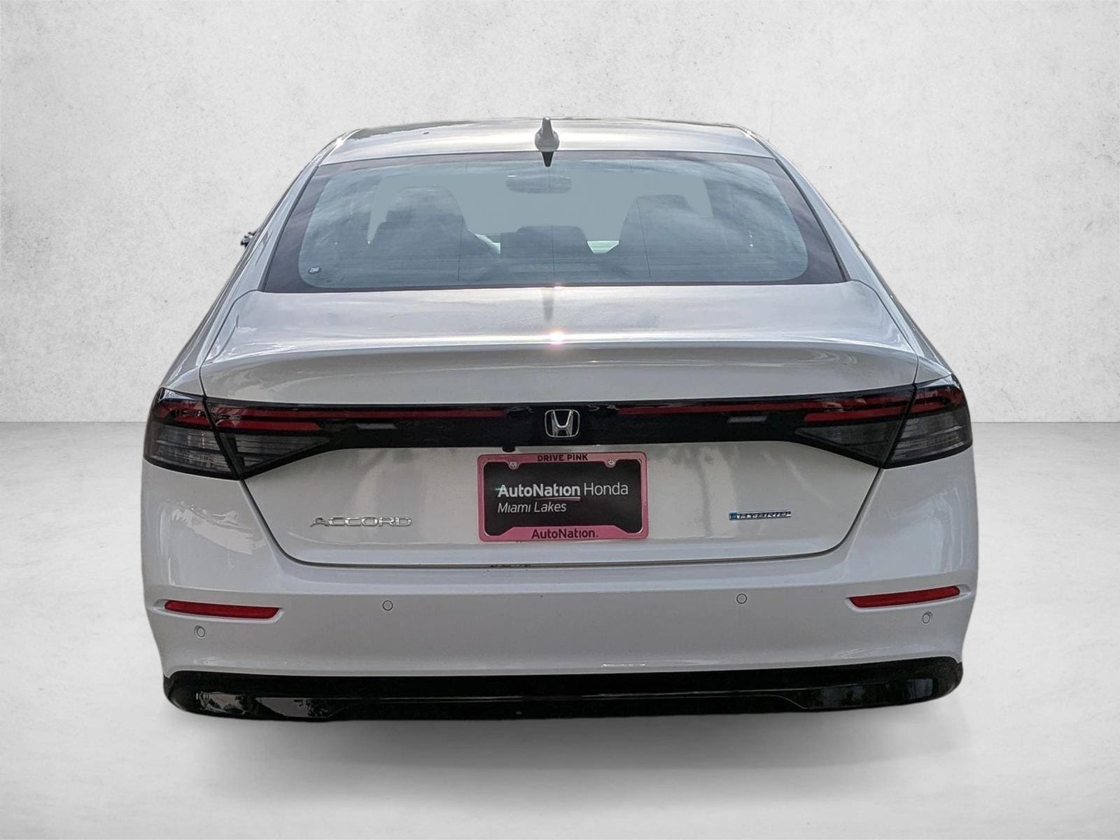 2026 Honda Accord Hybrid EX-L - Photo 7