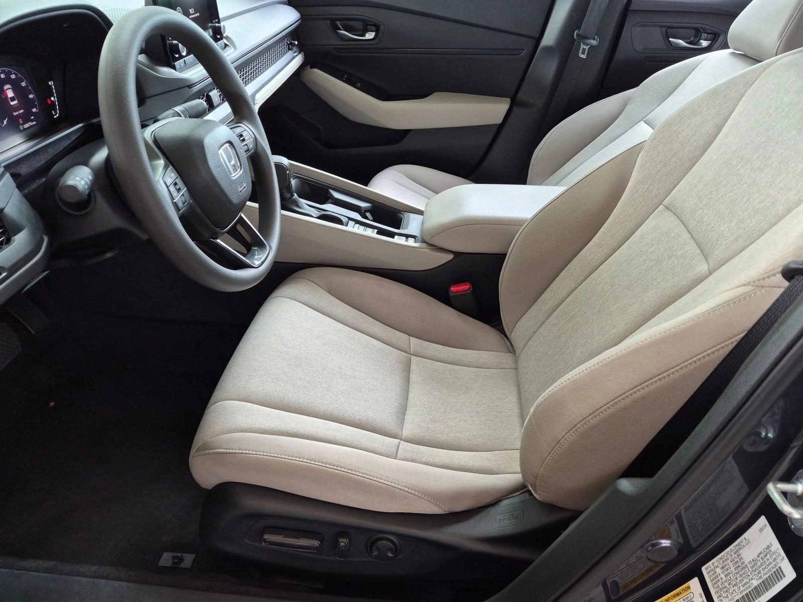 2024 Honda Accord EX - Photo 15