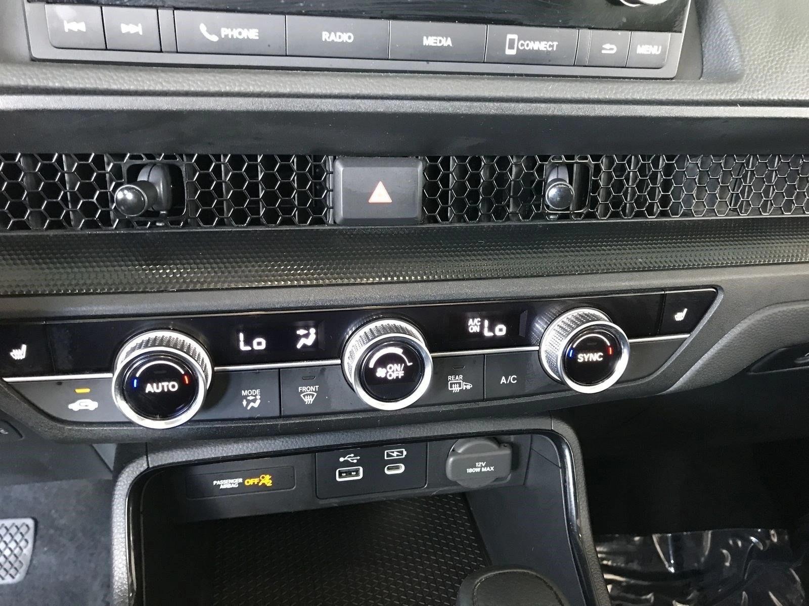 2024 Honda CR-V EX - Photo 19