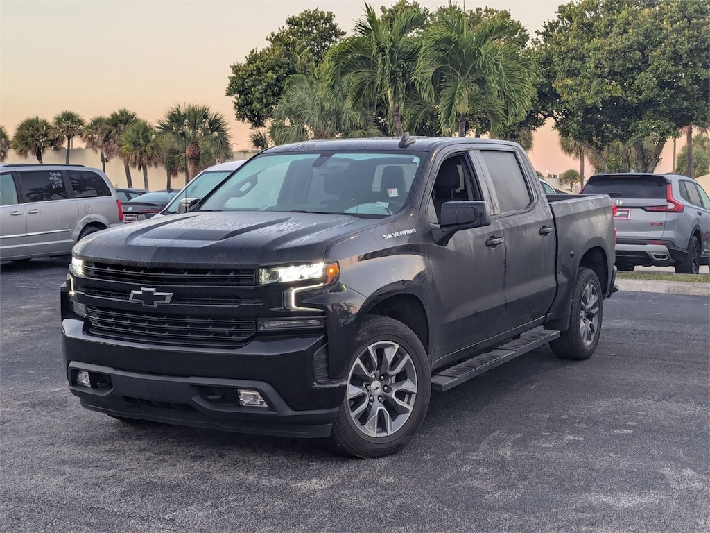 Used 2021 Chevrolet Silverado 1500 RST Truck Crew Cab