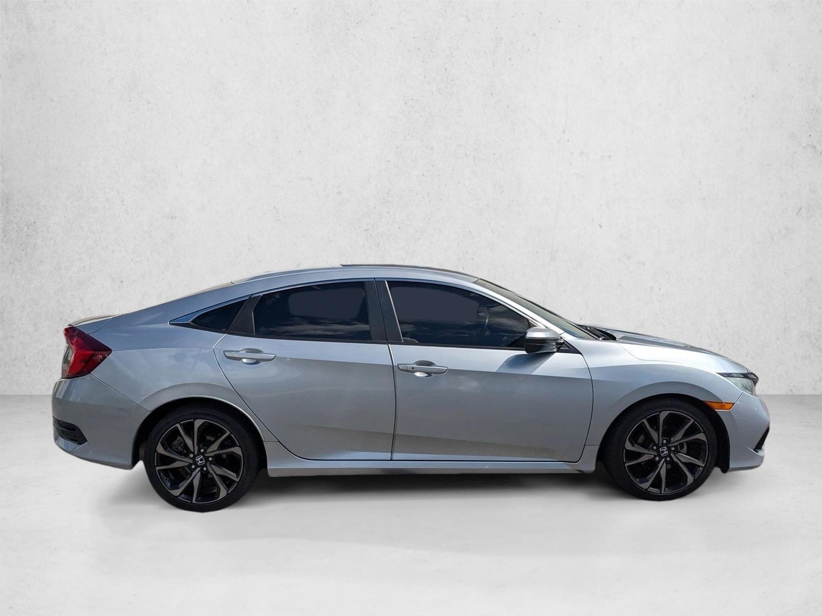 2020 Honda Civic Sport photo 4