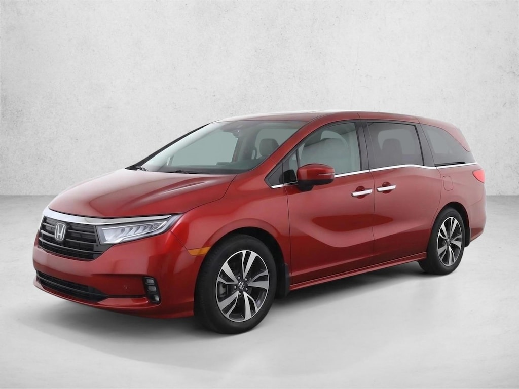 Certified 2022 Honda Odyssey Touring Van