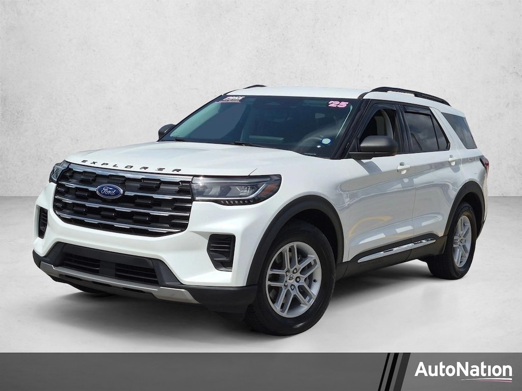 Used 2025 Ford Explorer Active SUV