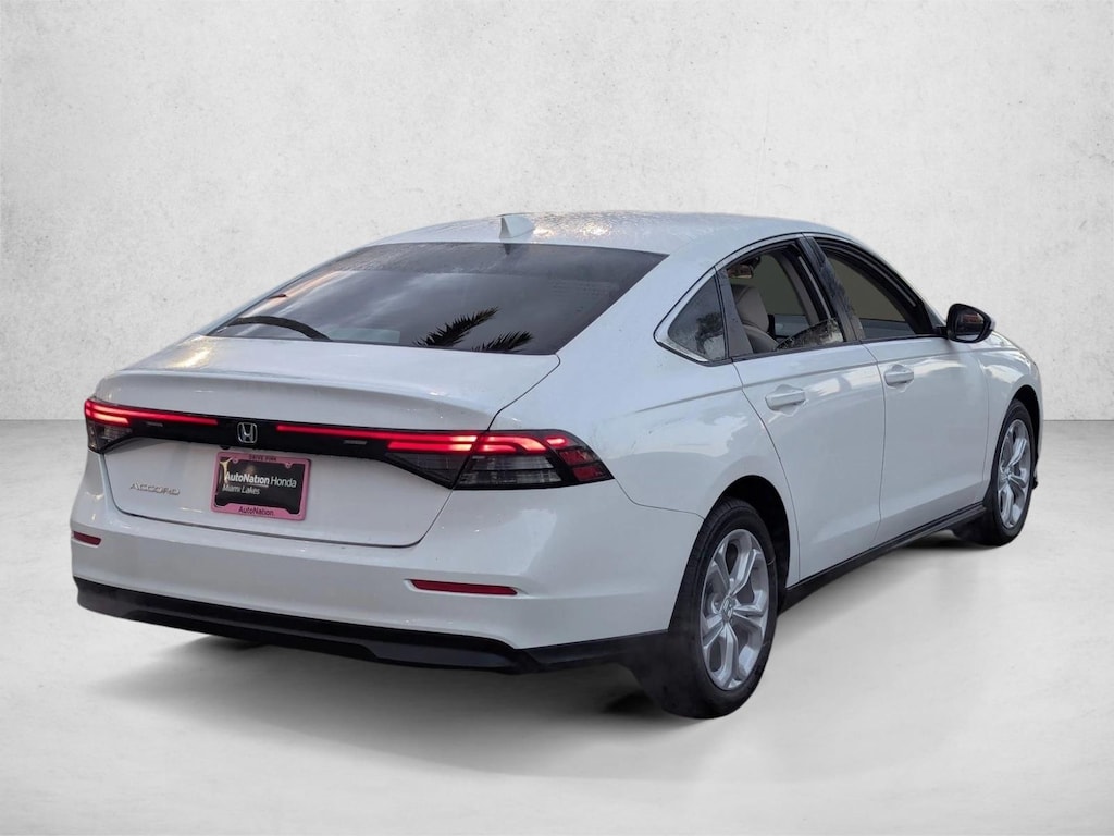 New 2025 Honda Accord LX Sedan