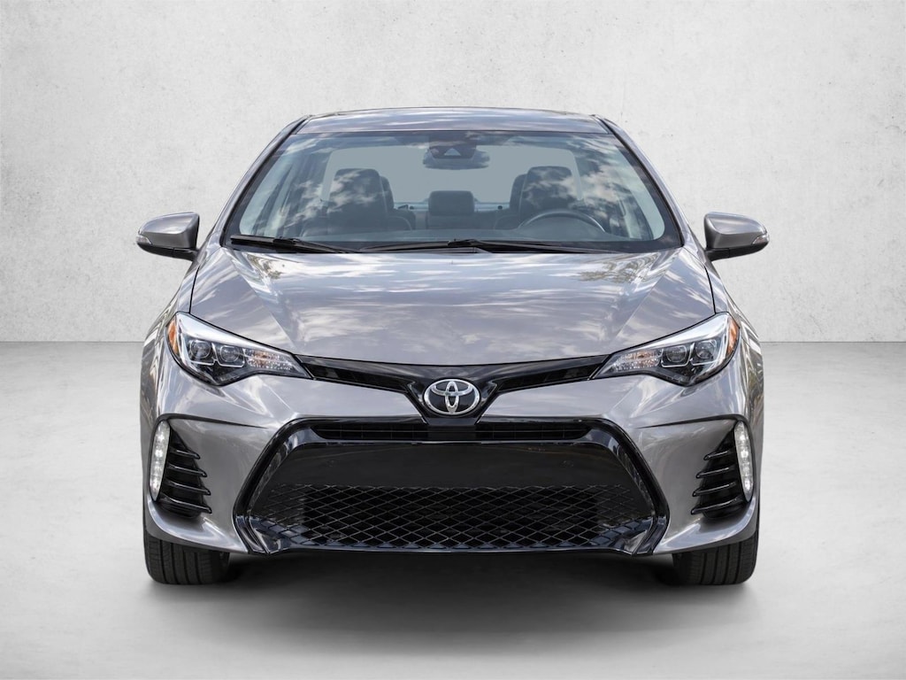 Used 2019 Toyota Corolla SE Sedan