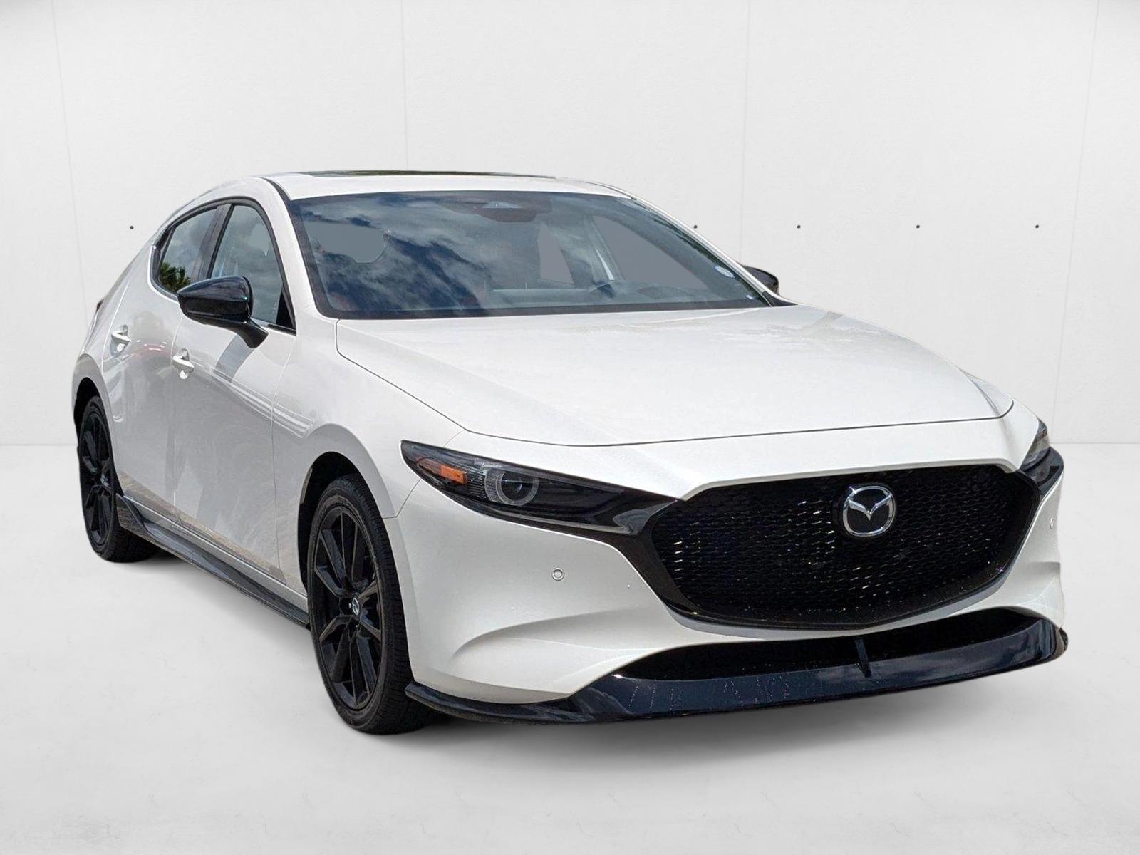 2025 Mazda Mazda3 Hatchback 2.5 Turbo Premium Plus photo 3