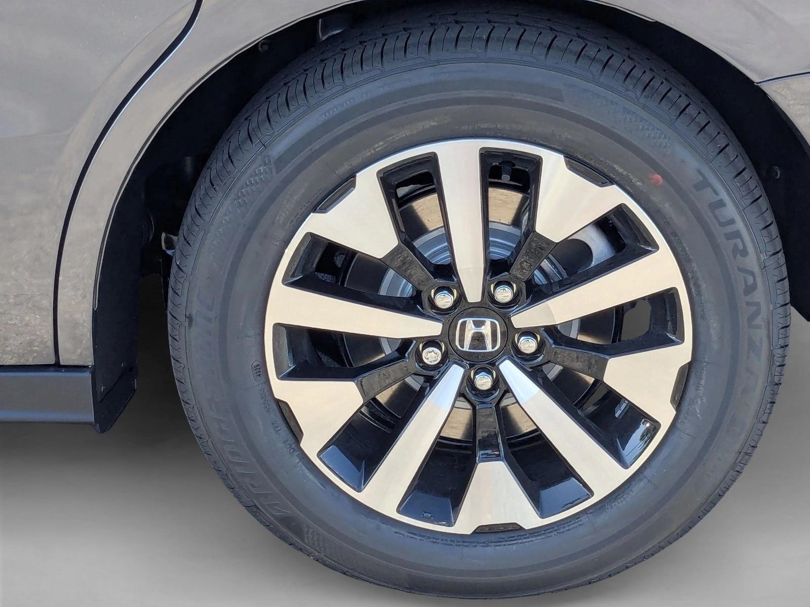 2026 Honda Odyssey EX-L - Photo 9