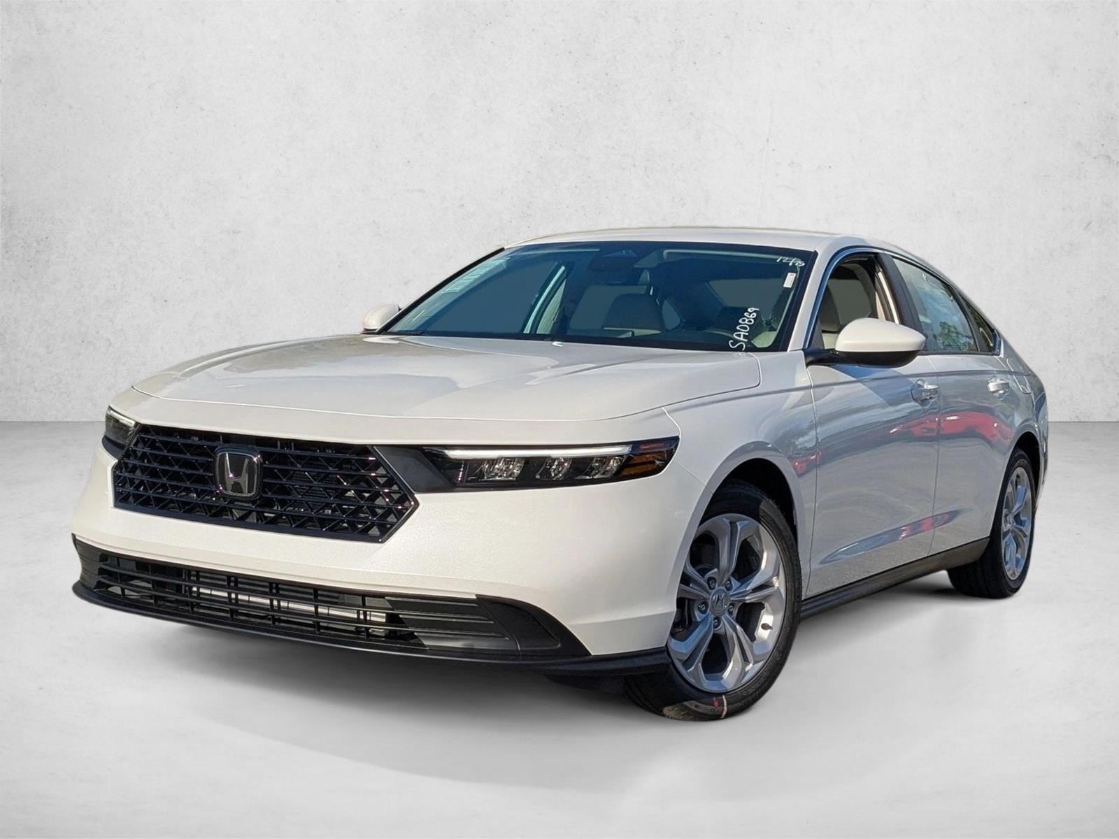 2025 Honda Accord LX's photo