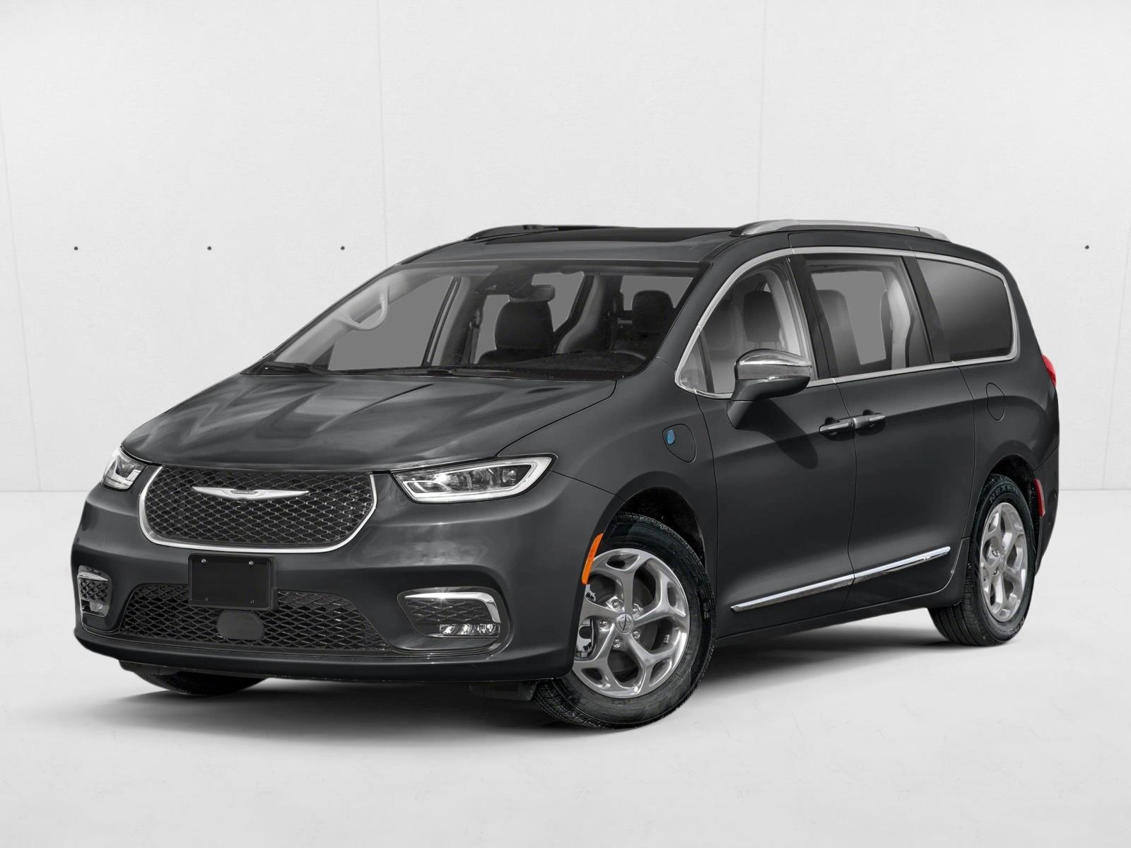 2021 Chrysler Pacifica Hybrid Touring L's photo