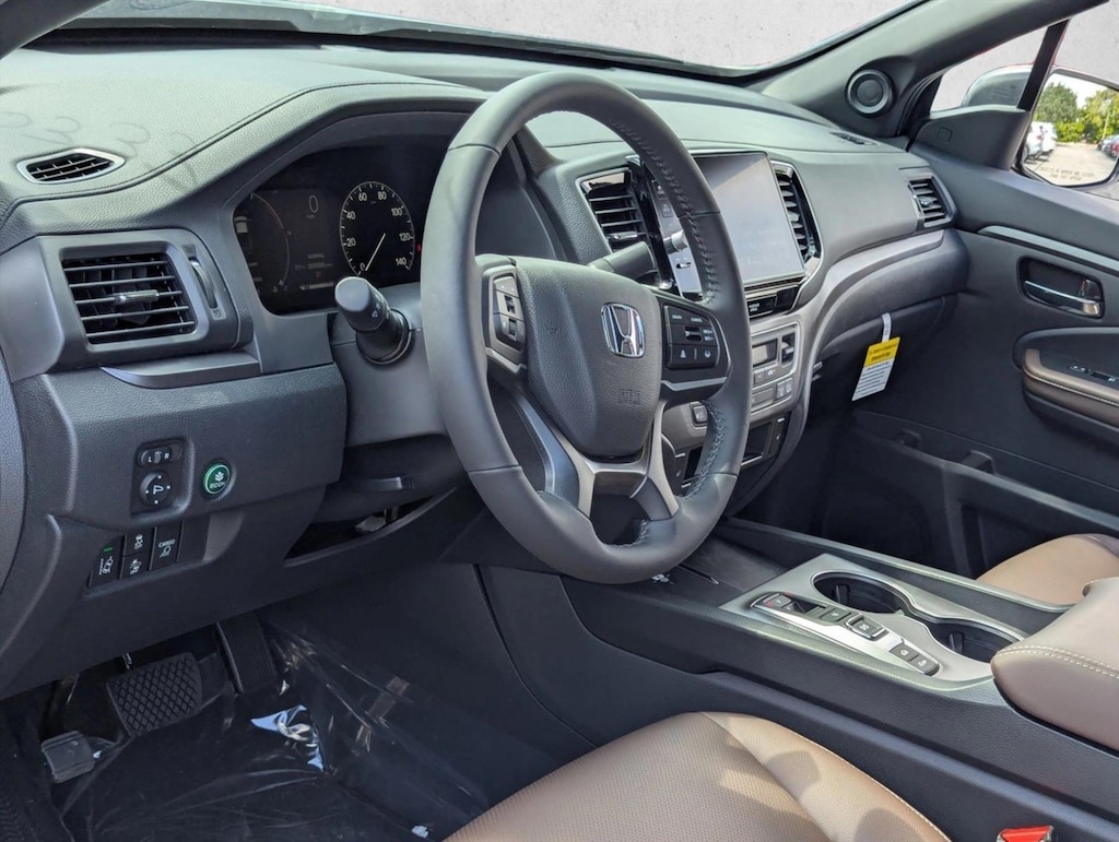 New 2026 Honda Ridgeline RTL Truck Crew Cab