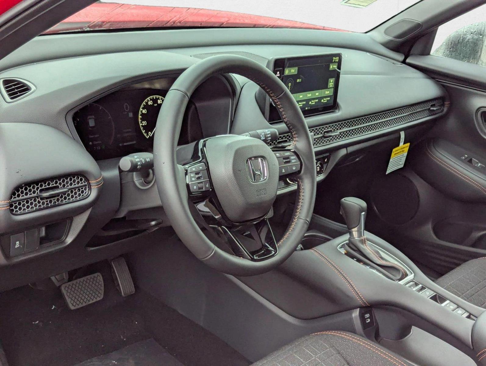 2026 Honda HR-V Sport photo 3