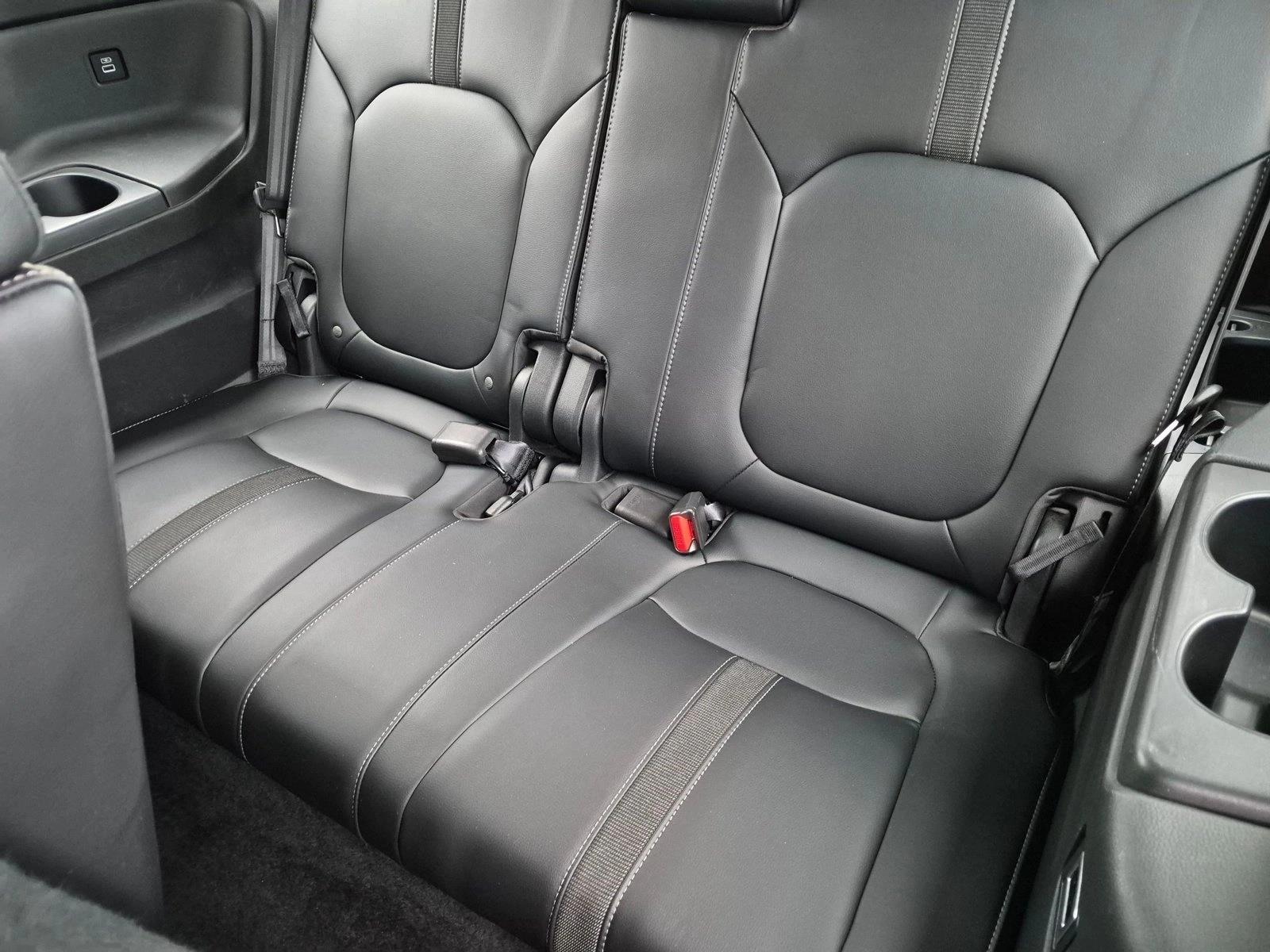 2023 Honda Pilot EX-L - Photo 17