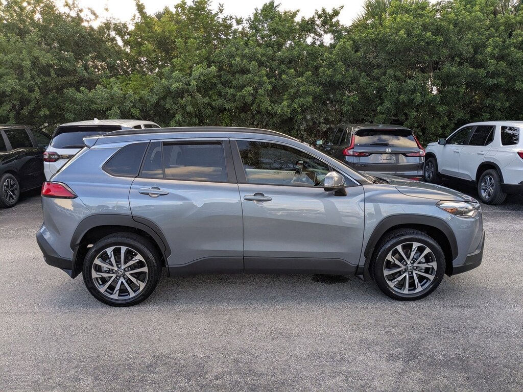 Used 2023 Toyota Corolla Cross XLE SUV