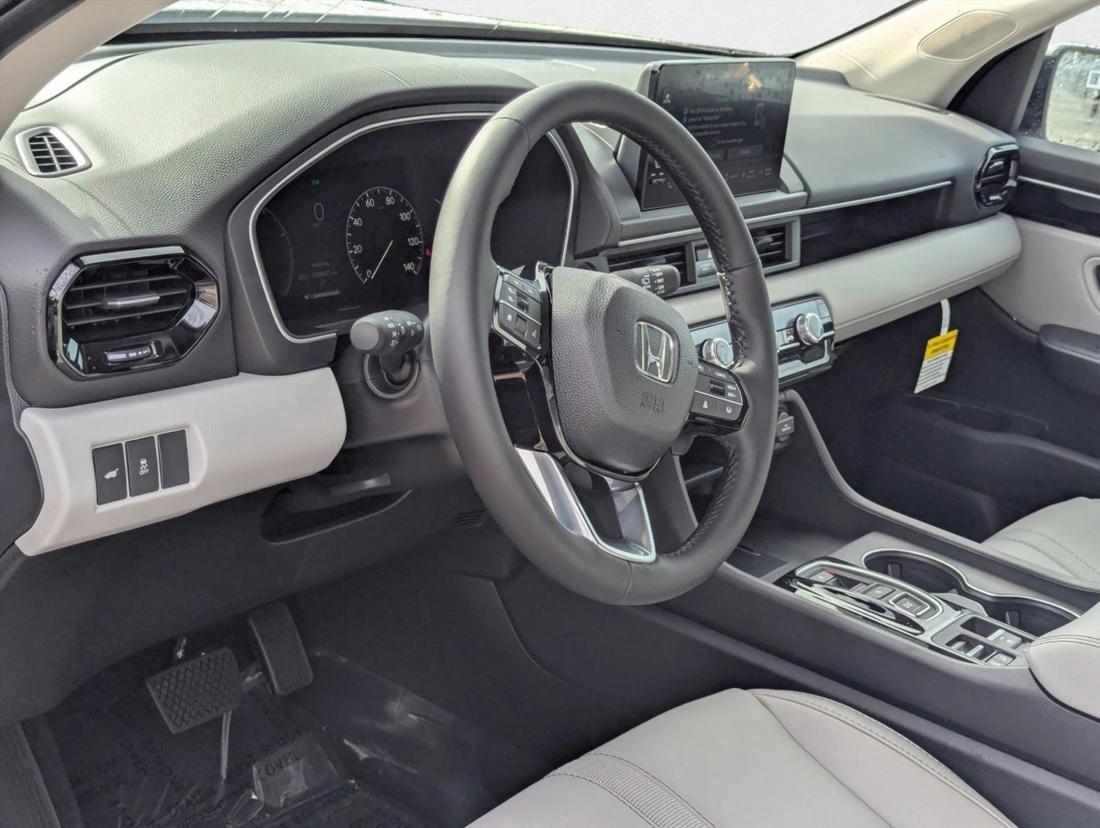 2025 Honda Pilot EX-L photo 3