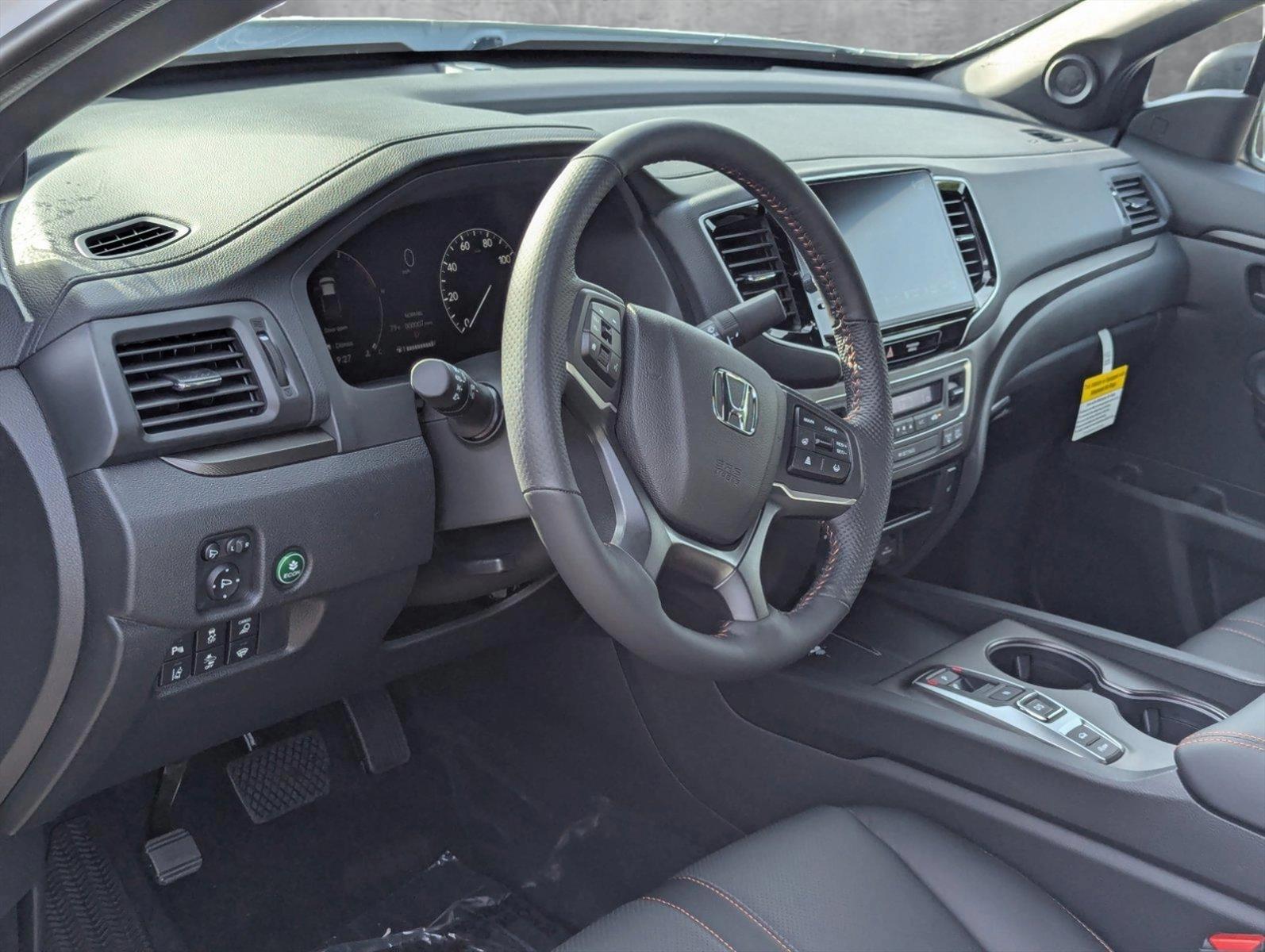2025 Honda Ridgeline TrailSport photo 3
