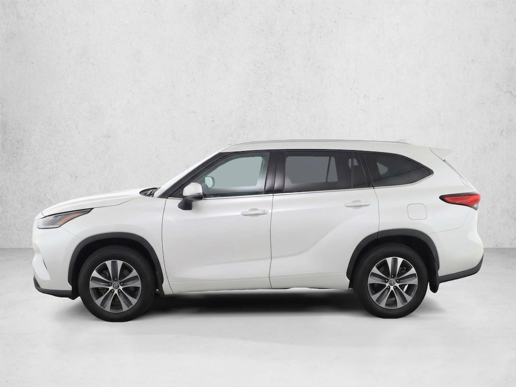 Used 2020 Toyota Highlander XLE SUV