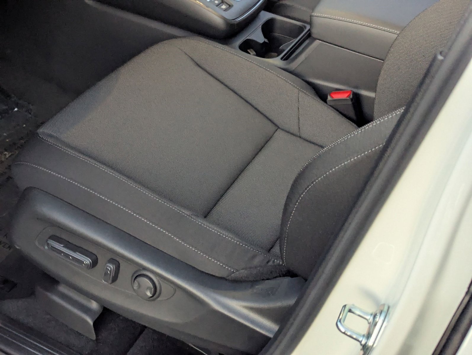 2026 Honda CR-V EX photo 4