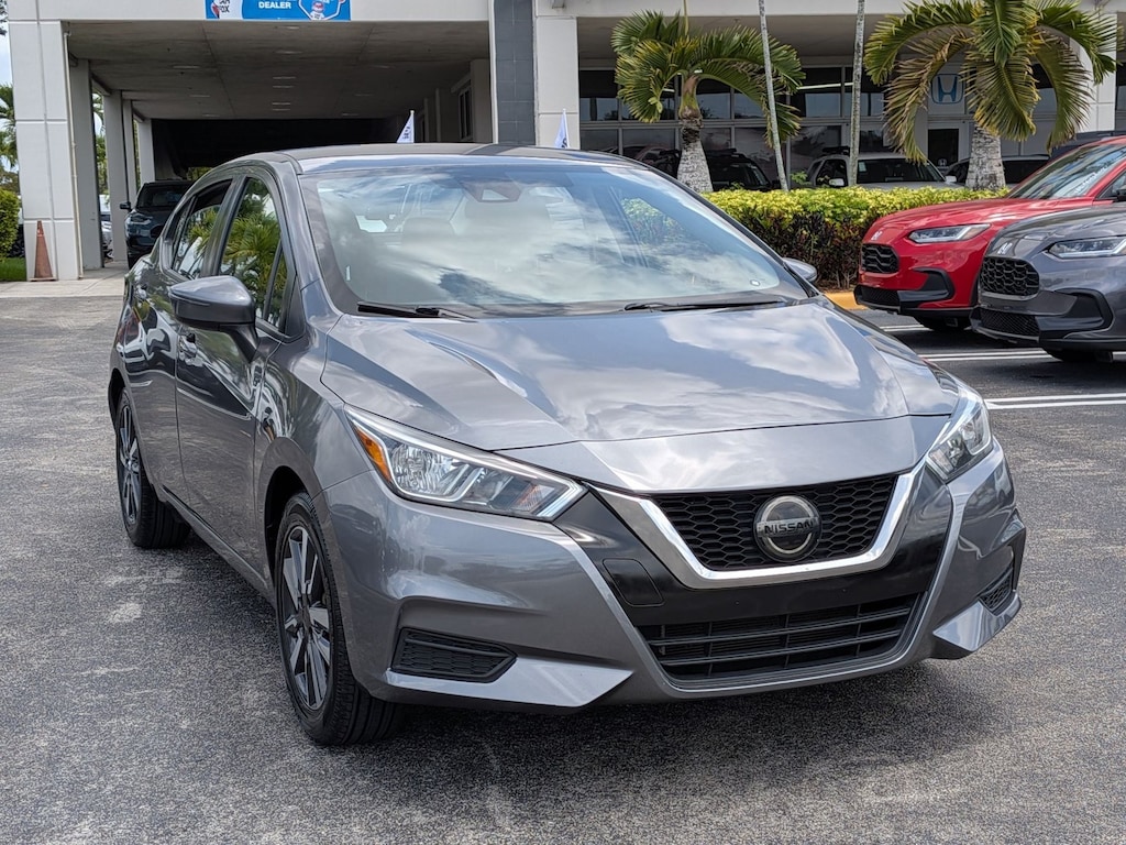 Used 2021 Nissan Versa 1.6 SV Sedan