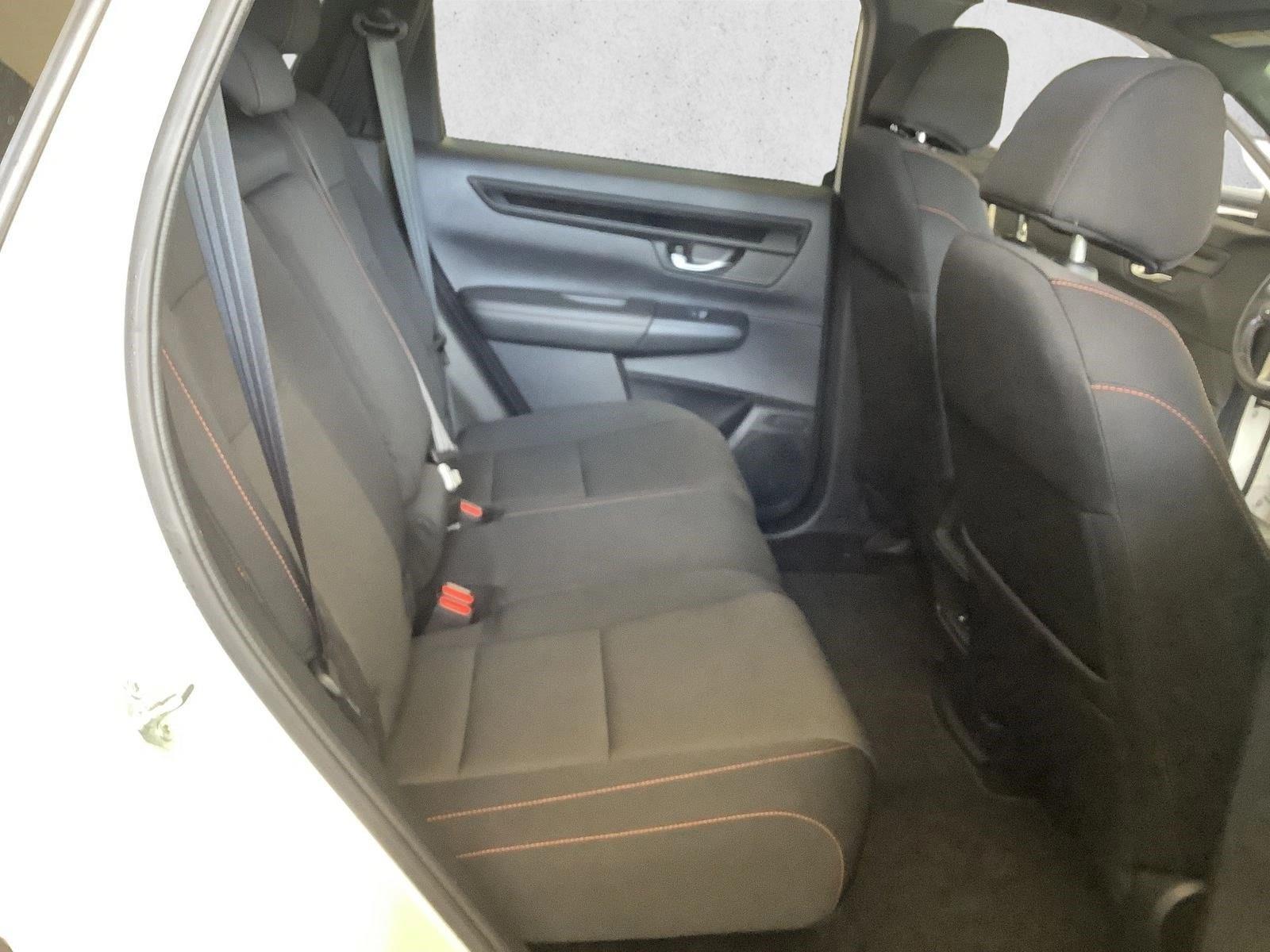 2025 Honda CR-V Sport - Photo 16