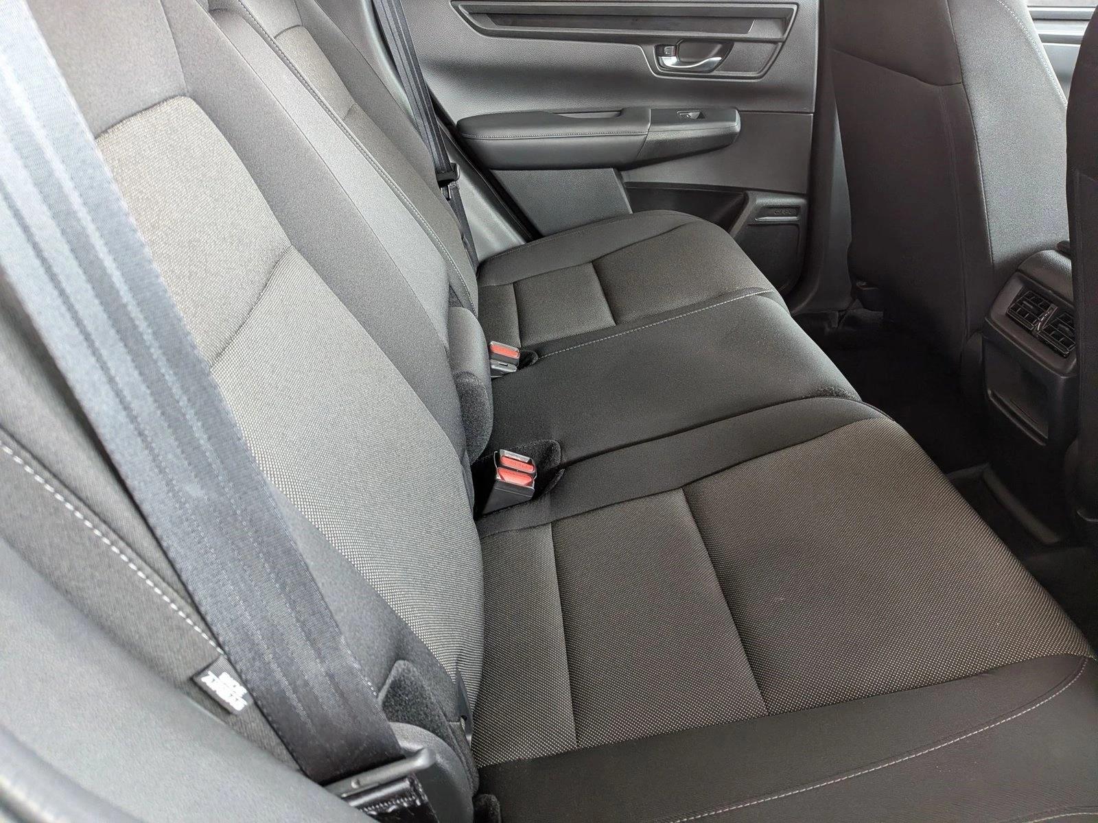 2024 Honda CR-V LX - Photo 18