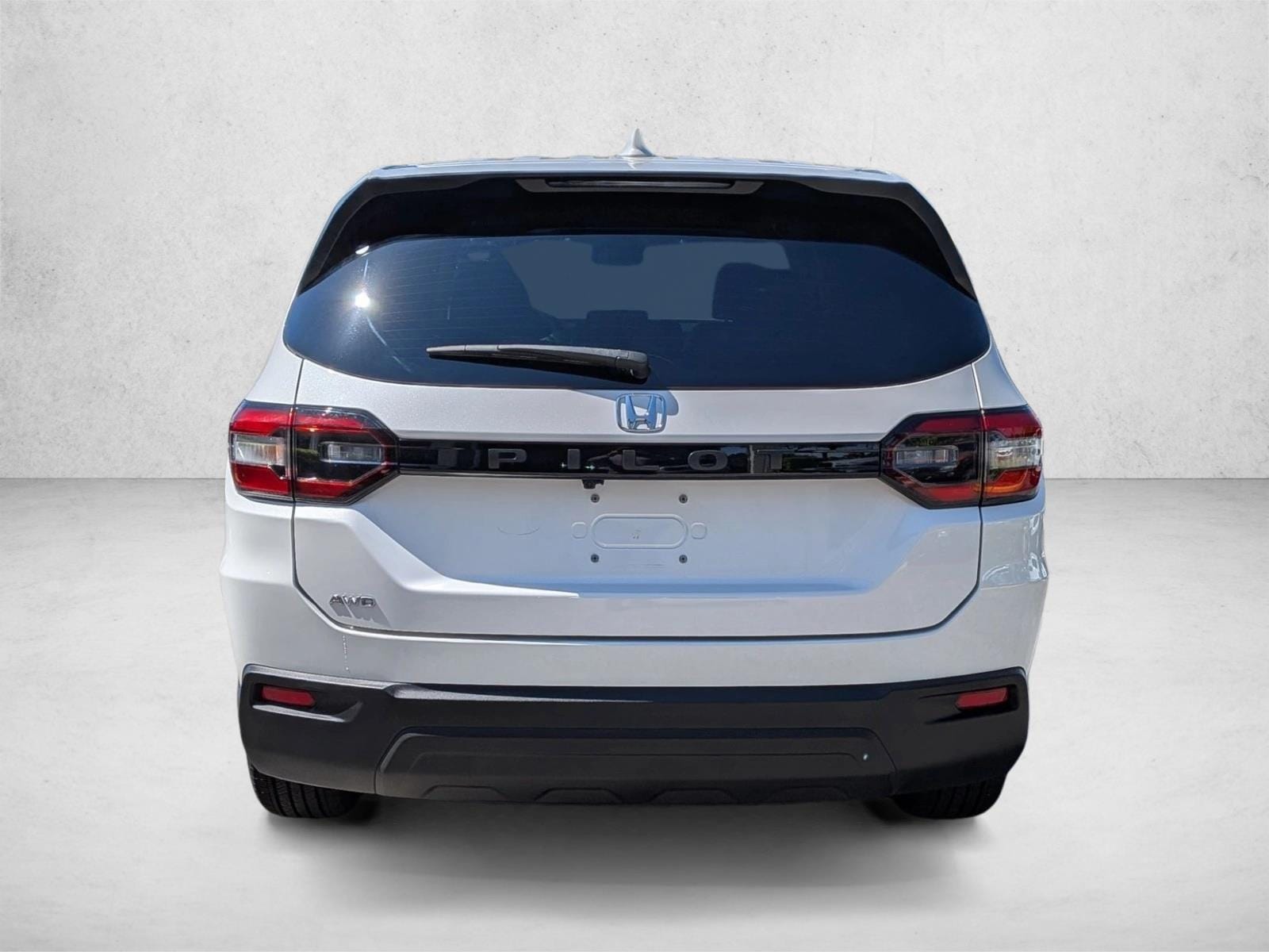 2023 Honda Pilot LX - Photo 6
