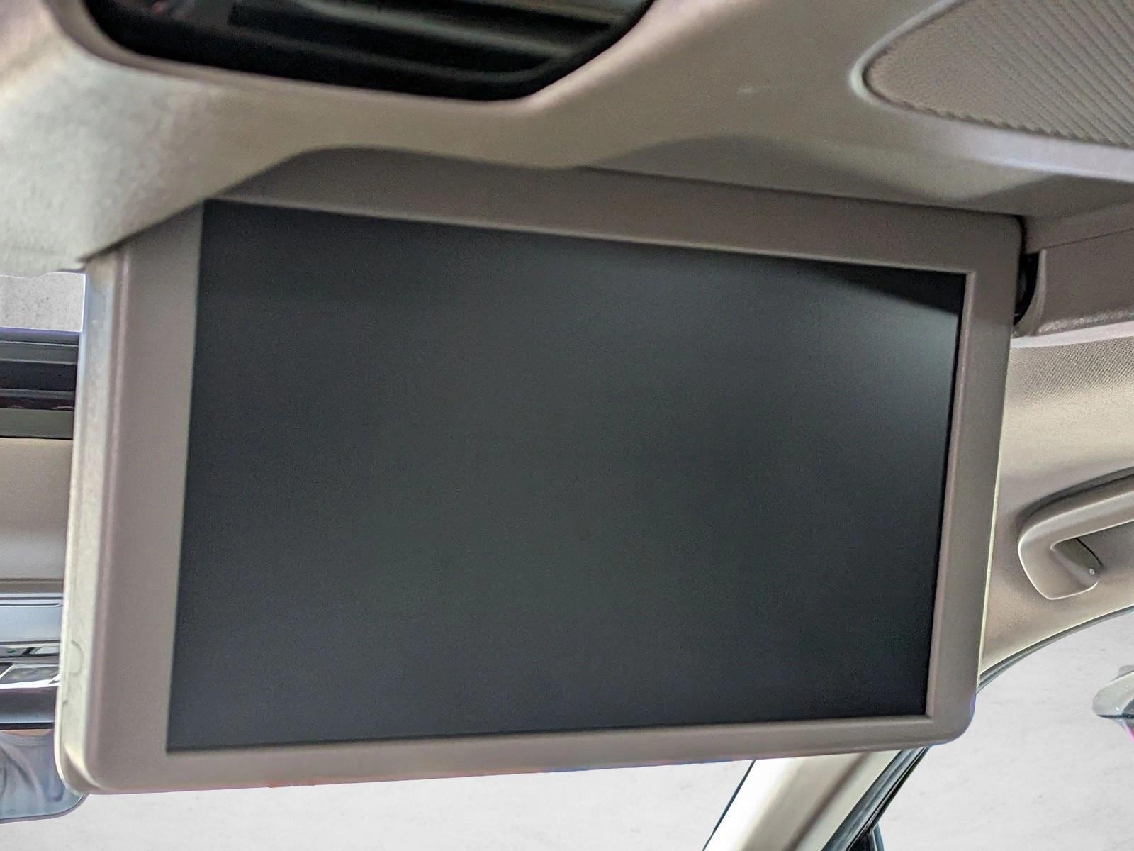 2022 Honda Pilot Touring - Photo 17