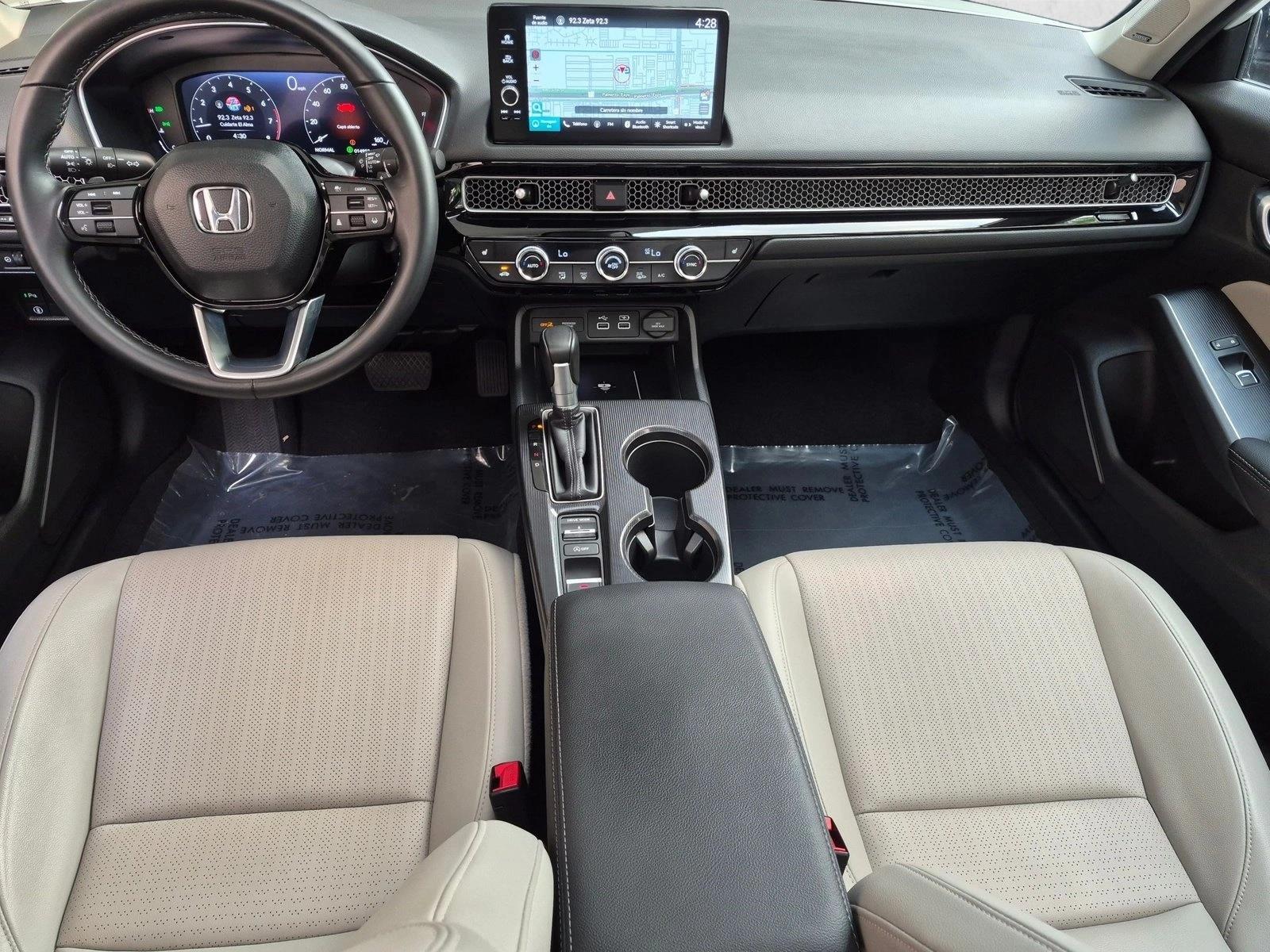 2024 Honda Civic Touring - Photo 17