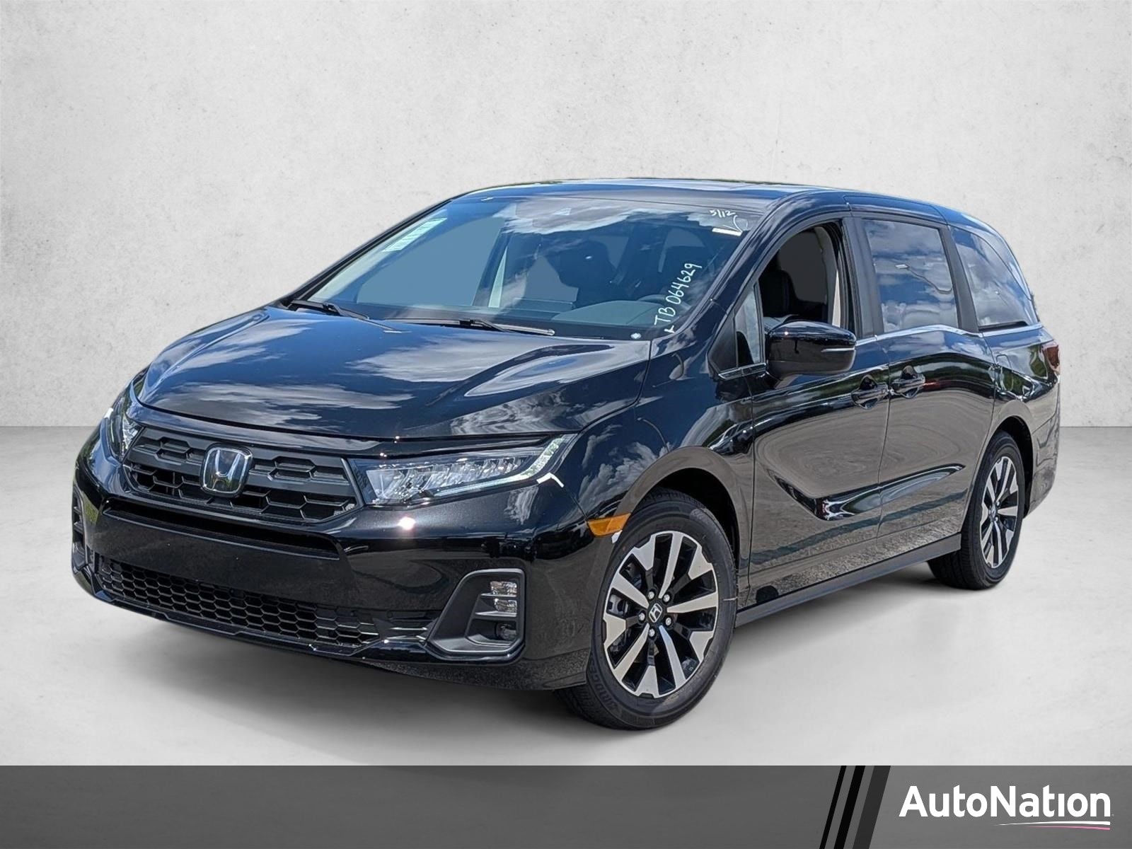 2026 Honda Odyssey EX-L's photo
