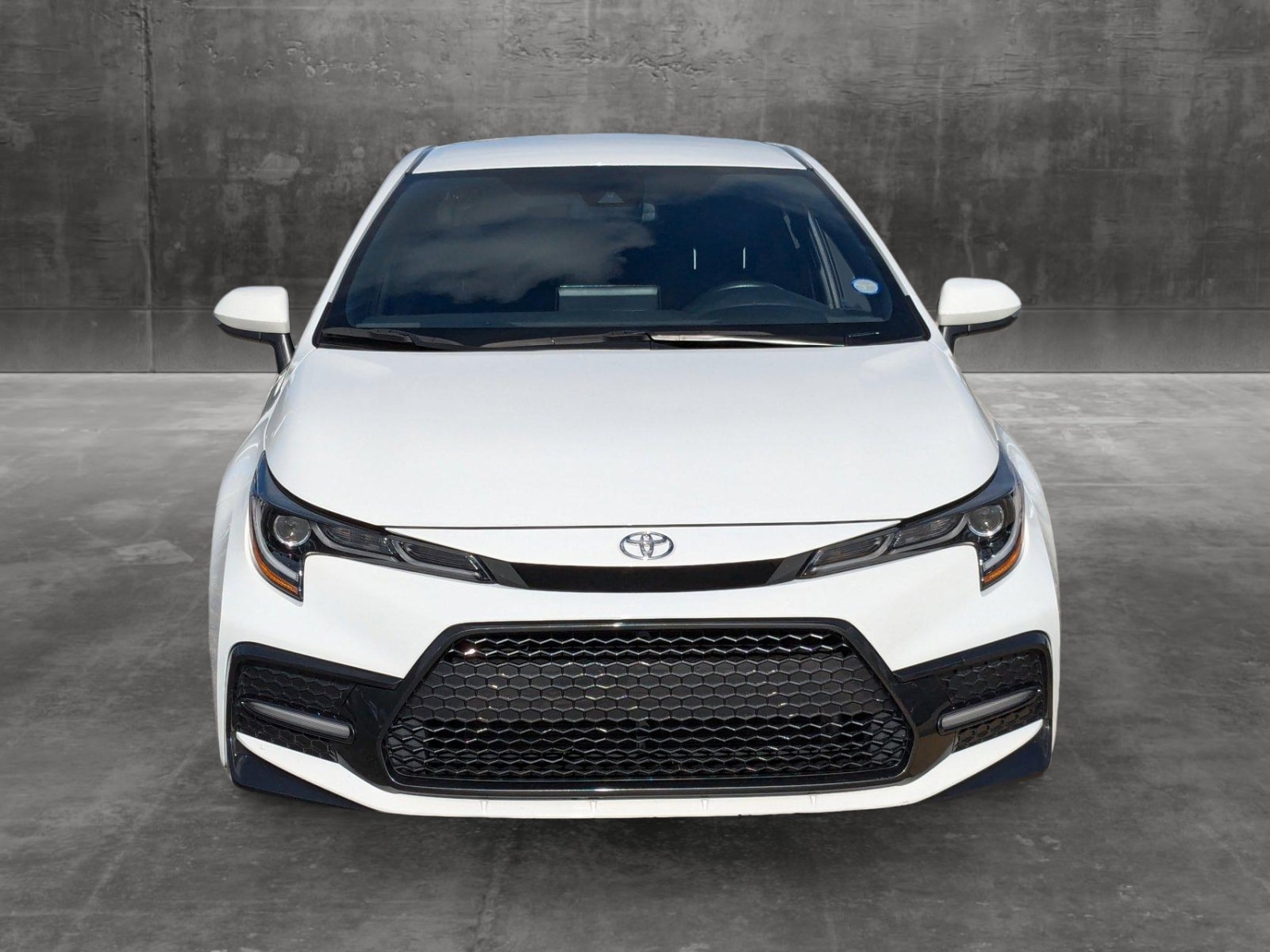 Used 2022 Toyota Corolla SE with VIN JTDS4MCE3N3503135 for sale in Miami Gardens, FL