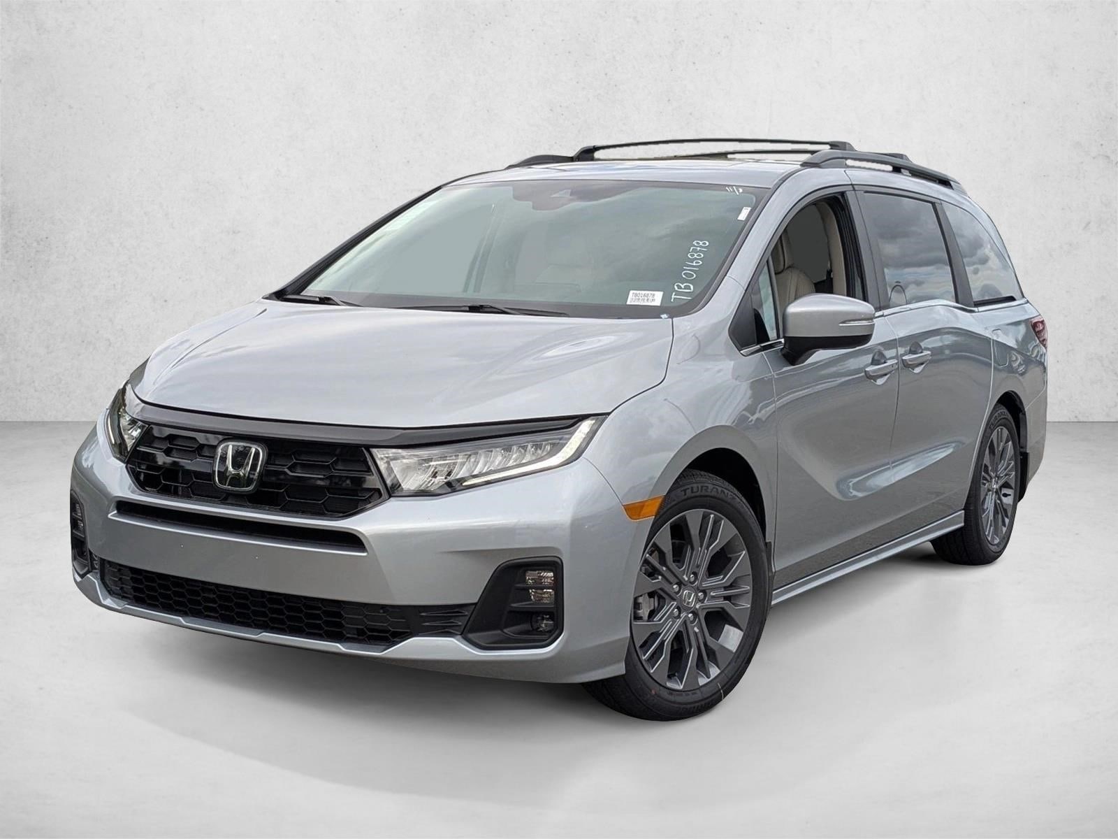 2026 Honda Odyssey Touring's photo