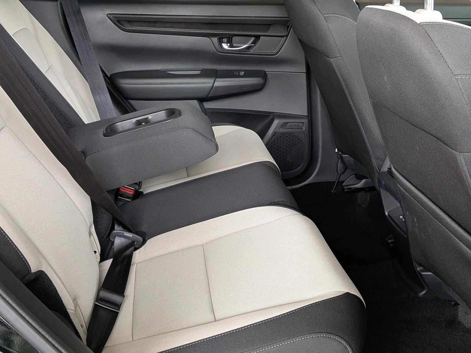 2025 Honda CR-V EX - Photo 19