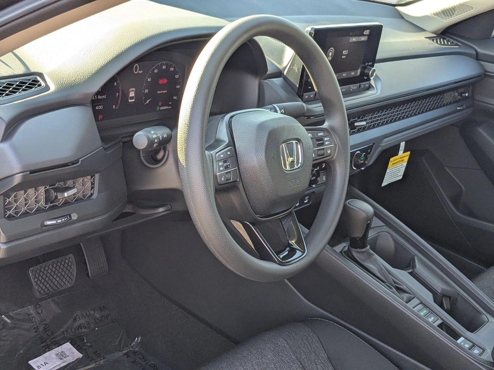 2025 Honda Accord SE photo 3