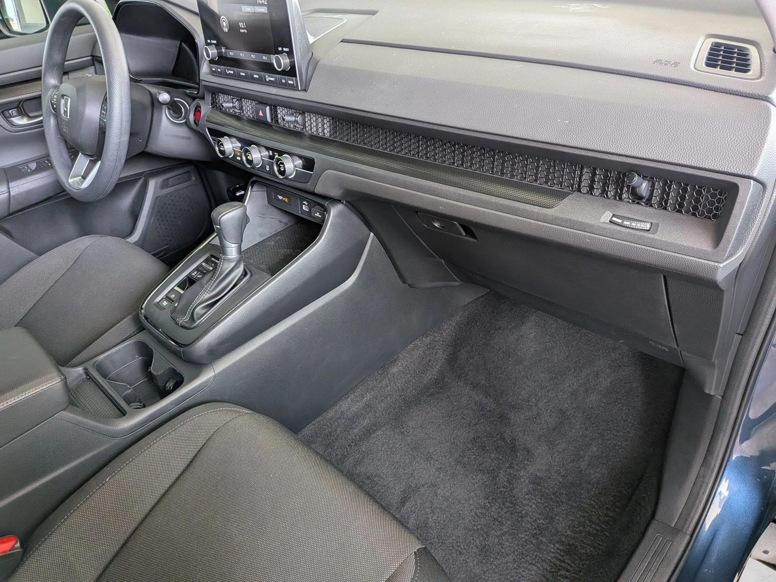 2024 Honda CR-V LX - Photo 20