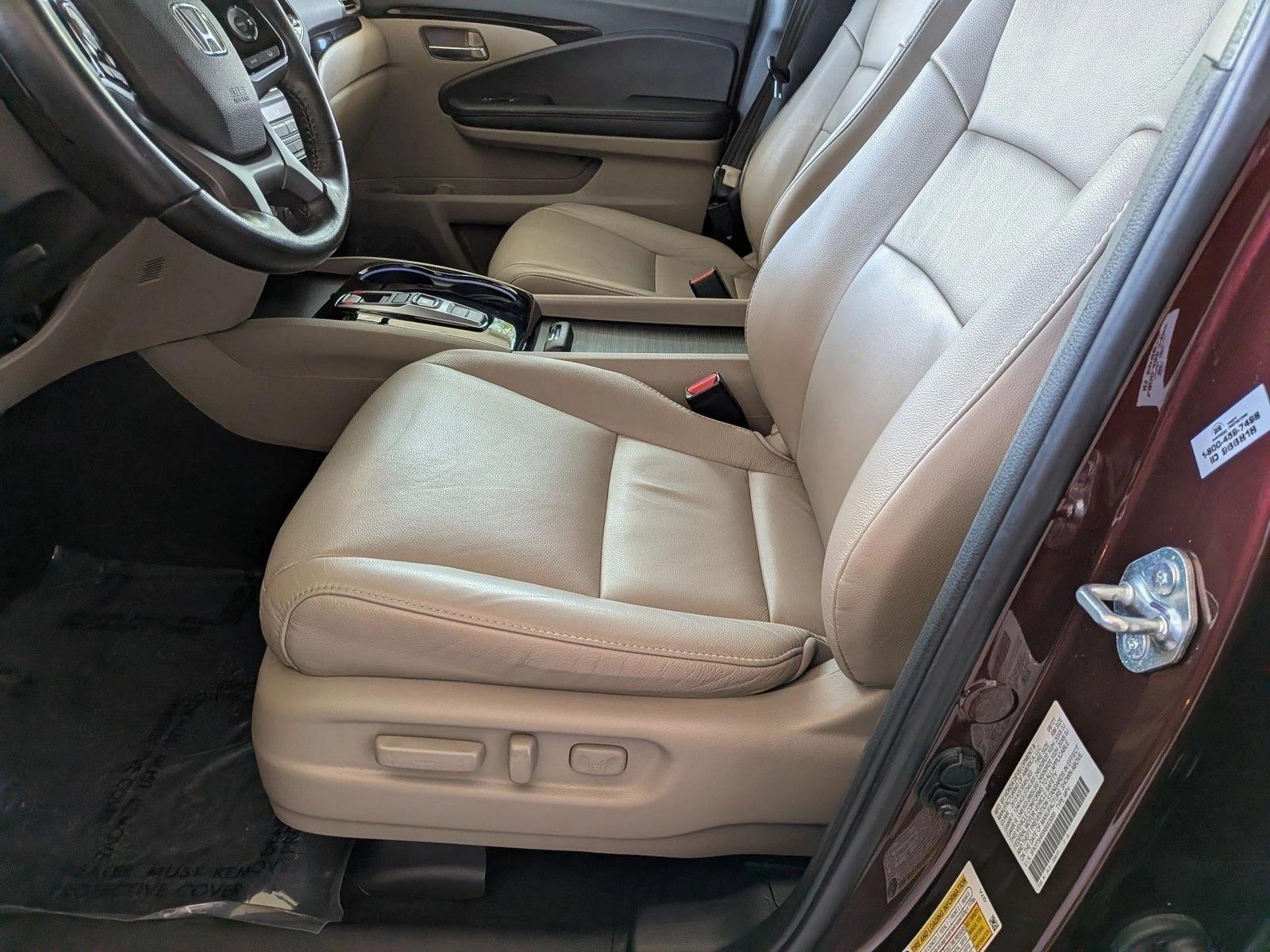 2022 Honda Pilot Touring - Photo 16