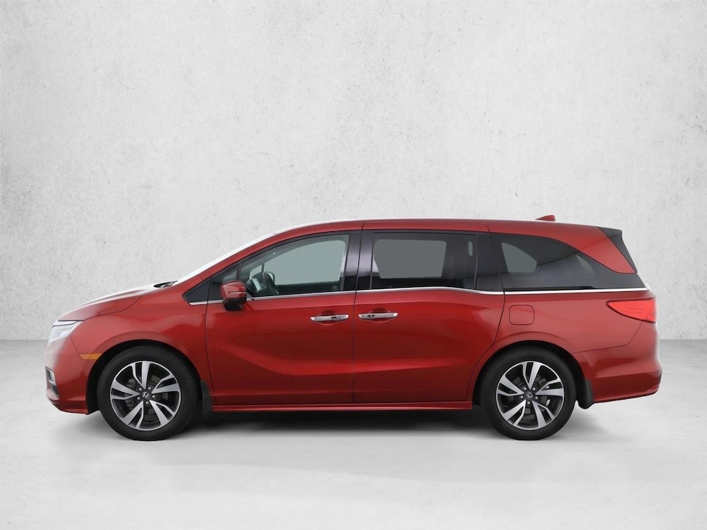 Certified 2022 Honda Odyssey Touring Van