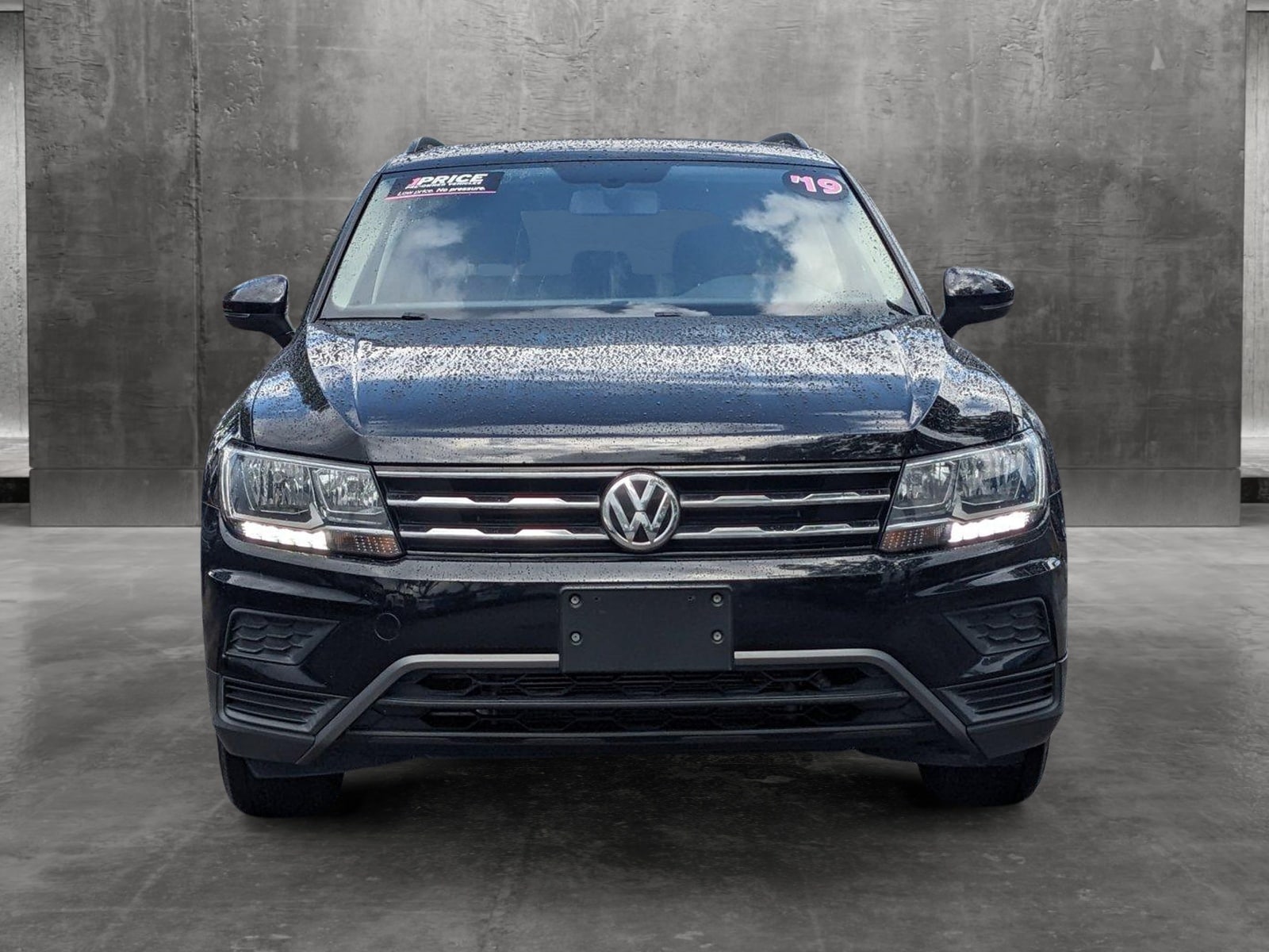 Used 2019 Volkswagen Tiguan SEL R-Line with VIN 3VV2B7AX0KM069604 for sale in Miami Gardens, FL