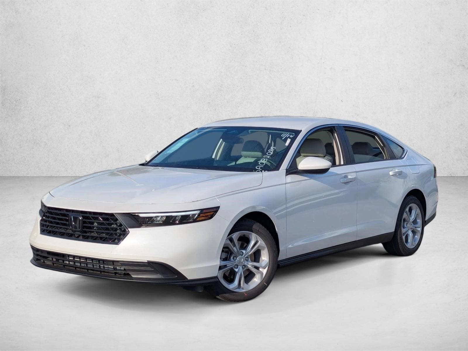 2025 Honda Accord LX's photo