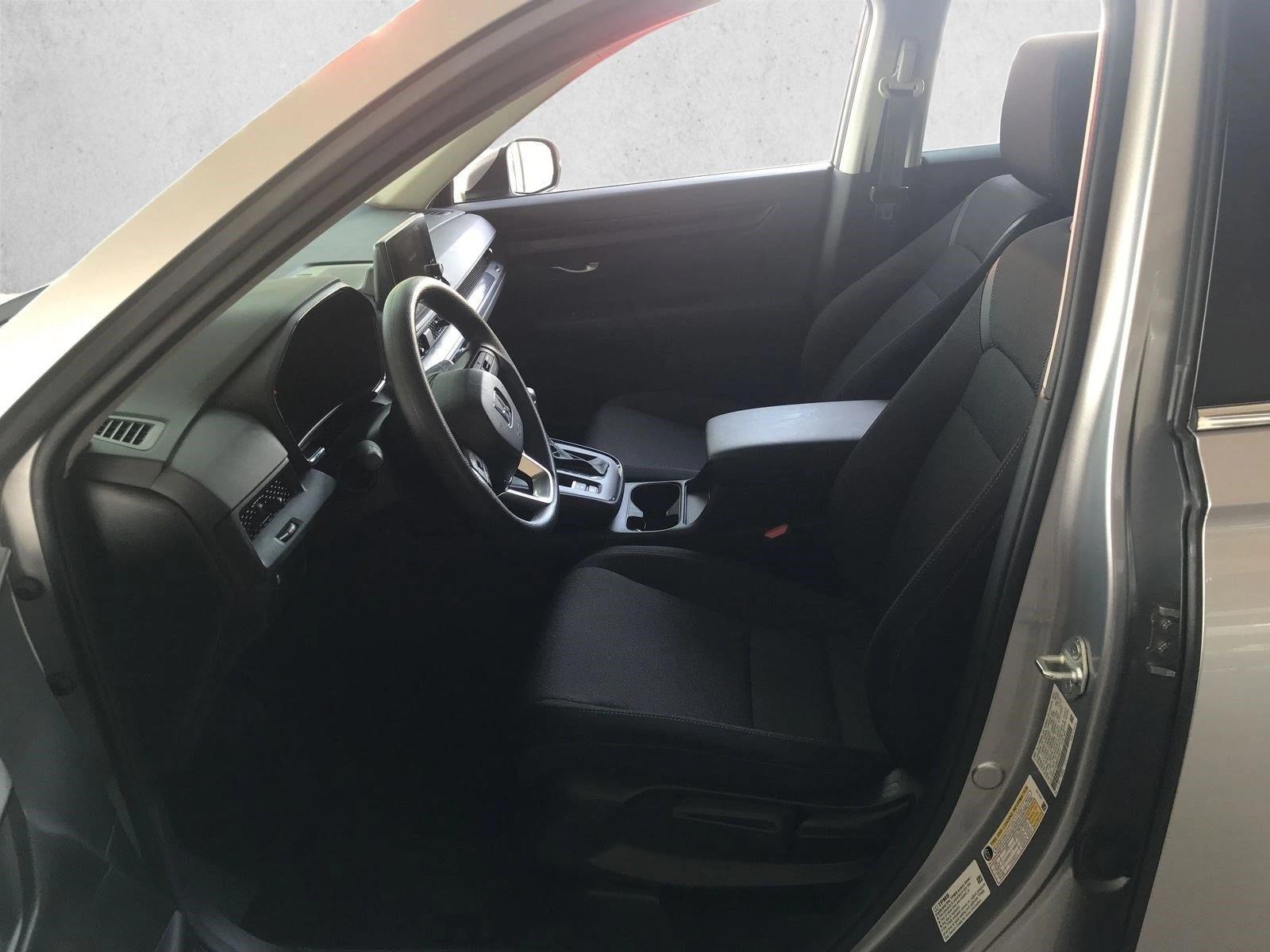 2024 Honda CR-V LX - Photo 11