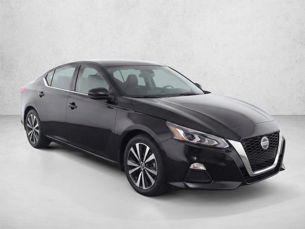 Used 2019 Nissan Altima 2.5 SR Sedan