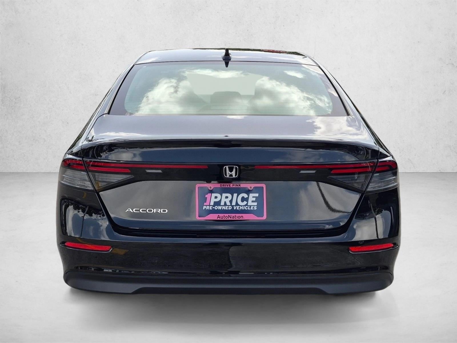 2024 Honda Accord EX - Photo 6