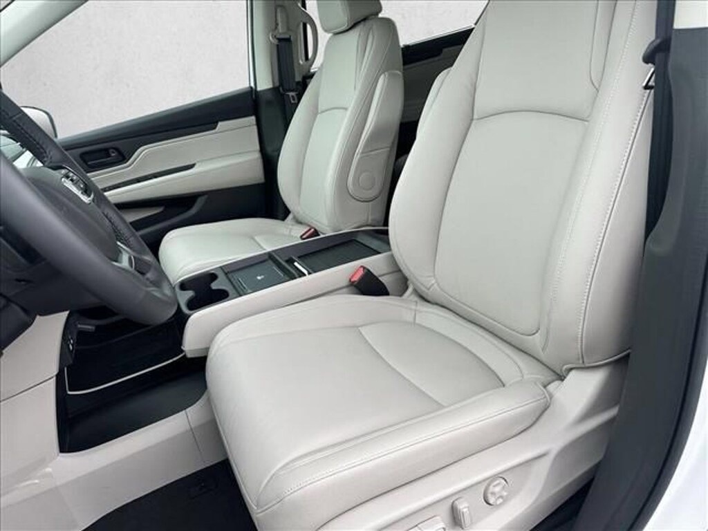 New 2026 Honda Odyssey EX-L Van Passenger