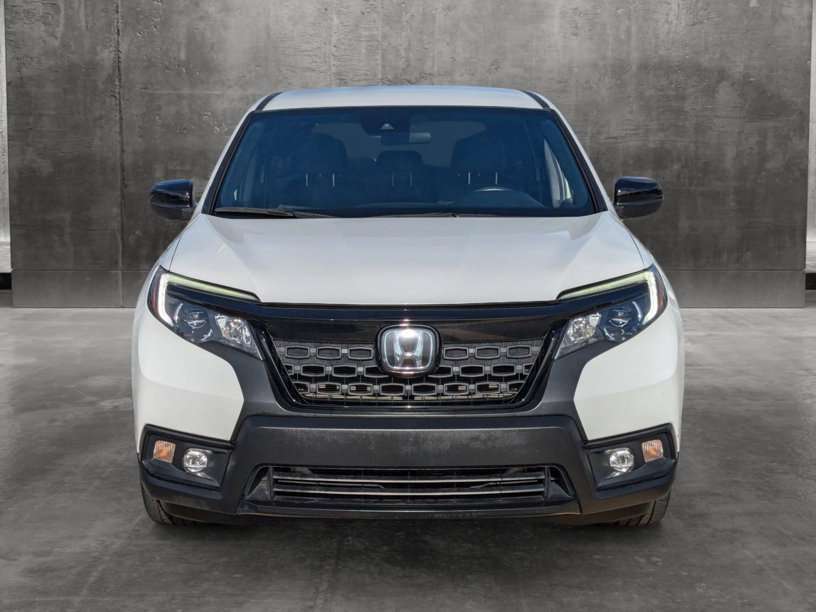 Used 2021 Honda Passport Sport with VIN 5FNYF7H27MB005462 for sale in Miami Gardens, FL