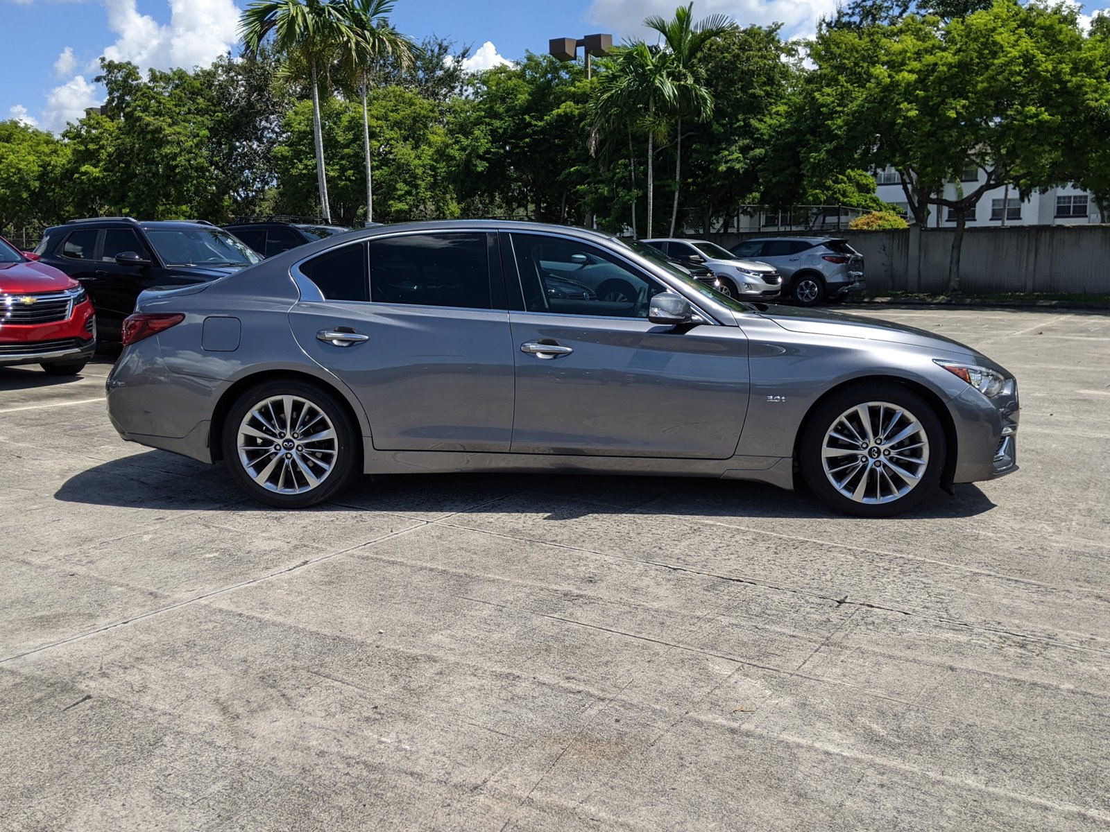 Used 2019 INFINITI Q50 LUXE with VIN JN1EV7AP4KM518333 for sale in Miami Gardens, FL