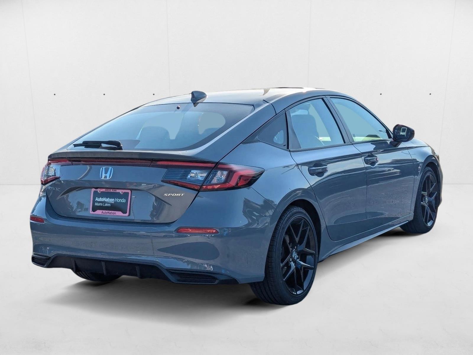 2025 Honda Civic Sport Hatchback photo 2