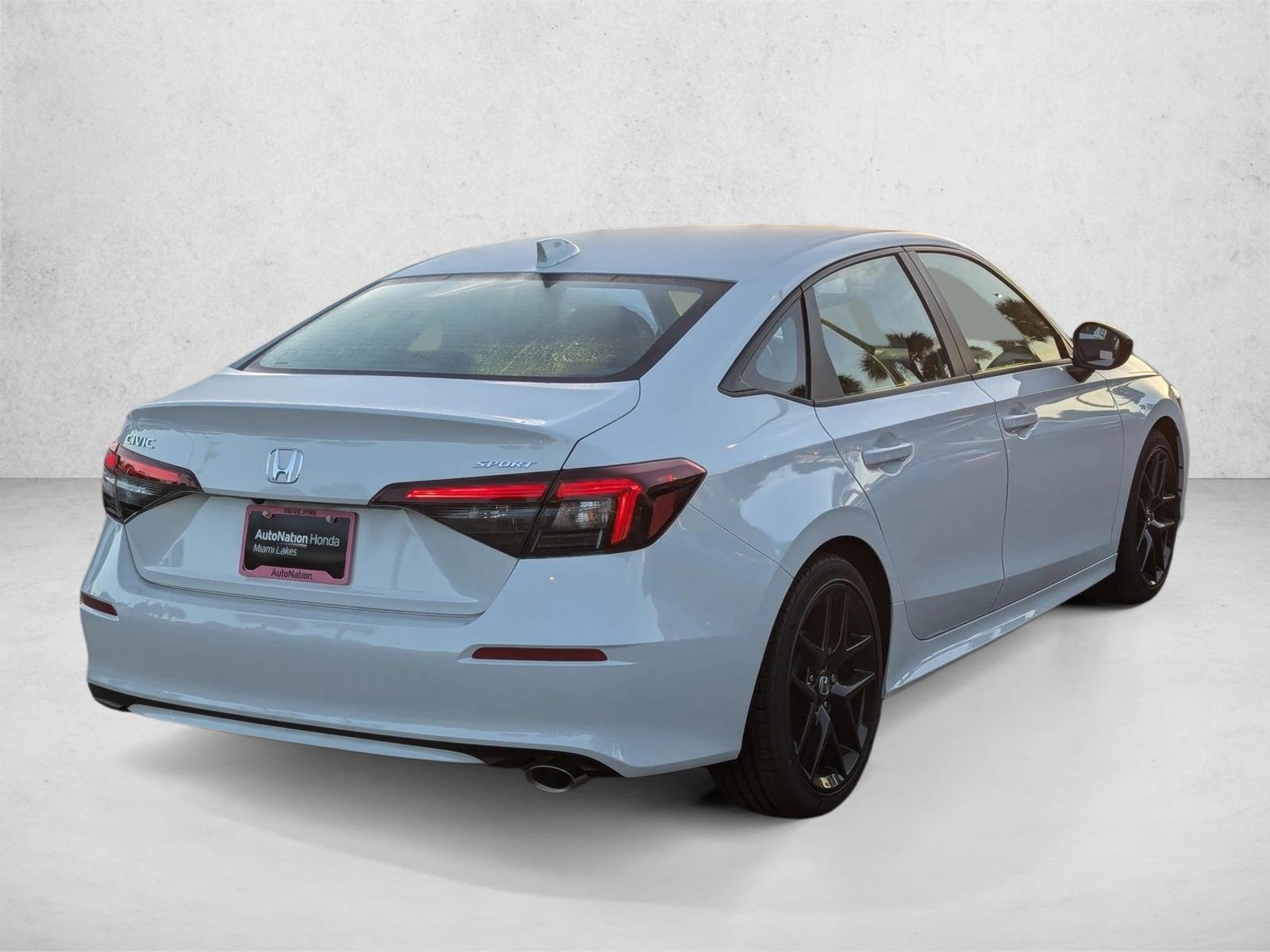 2025 Honda Civic Sport photo 2