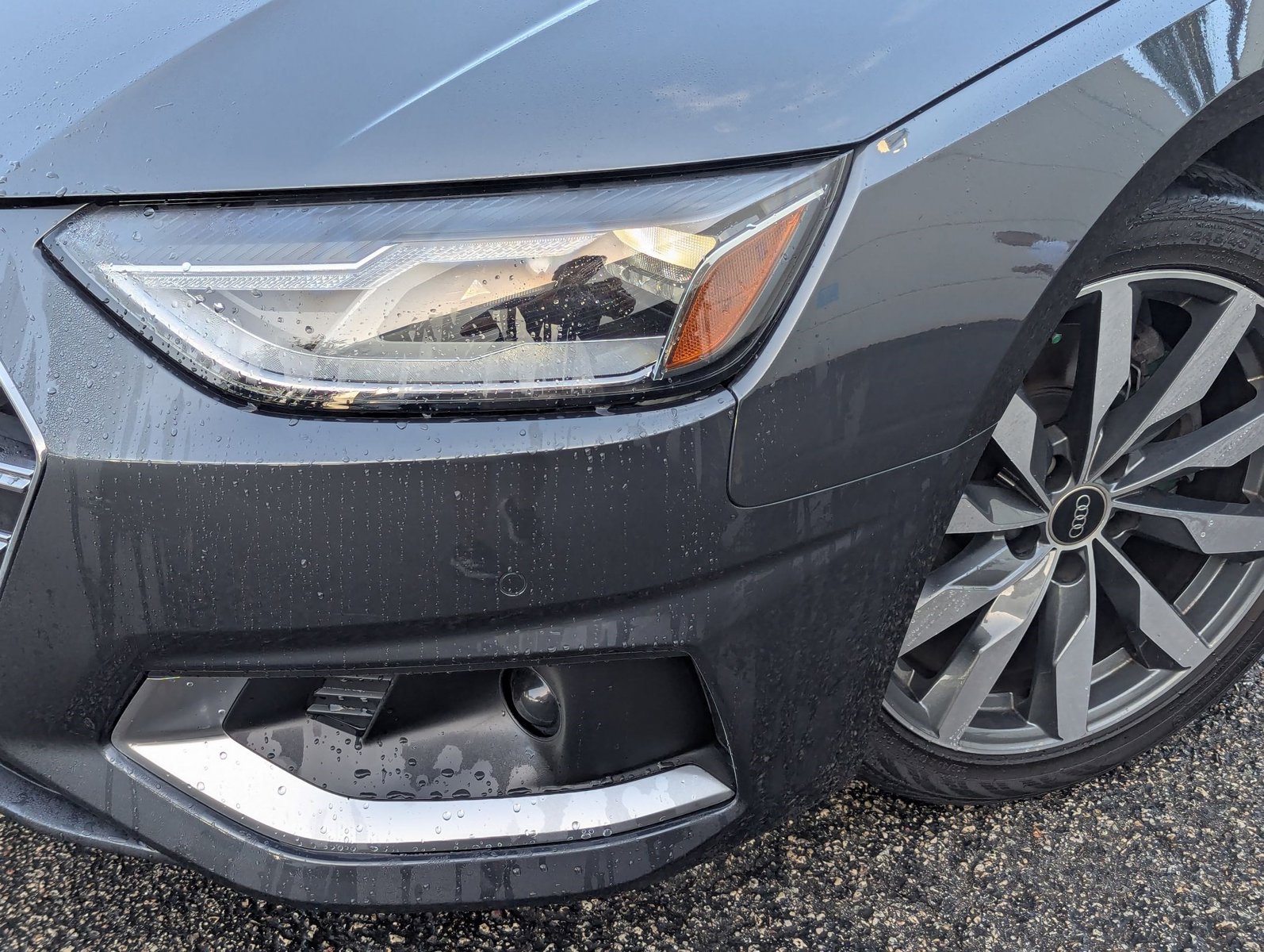 2022 Audi A4 40 Premium photo 2