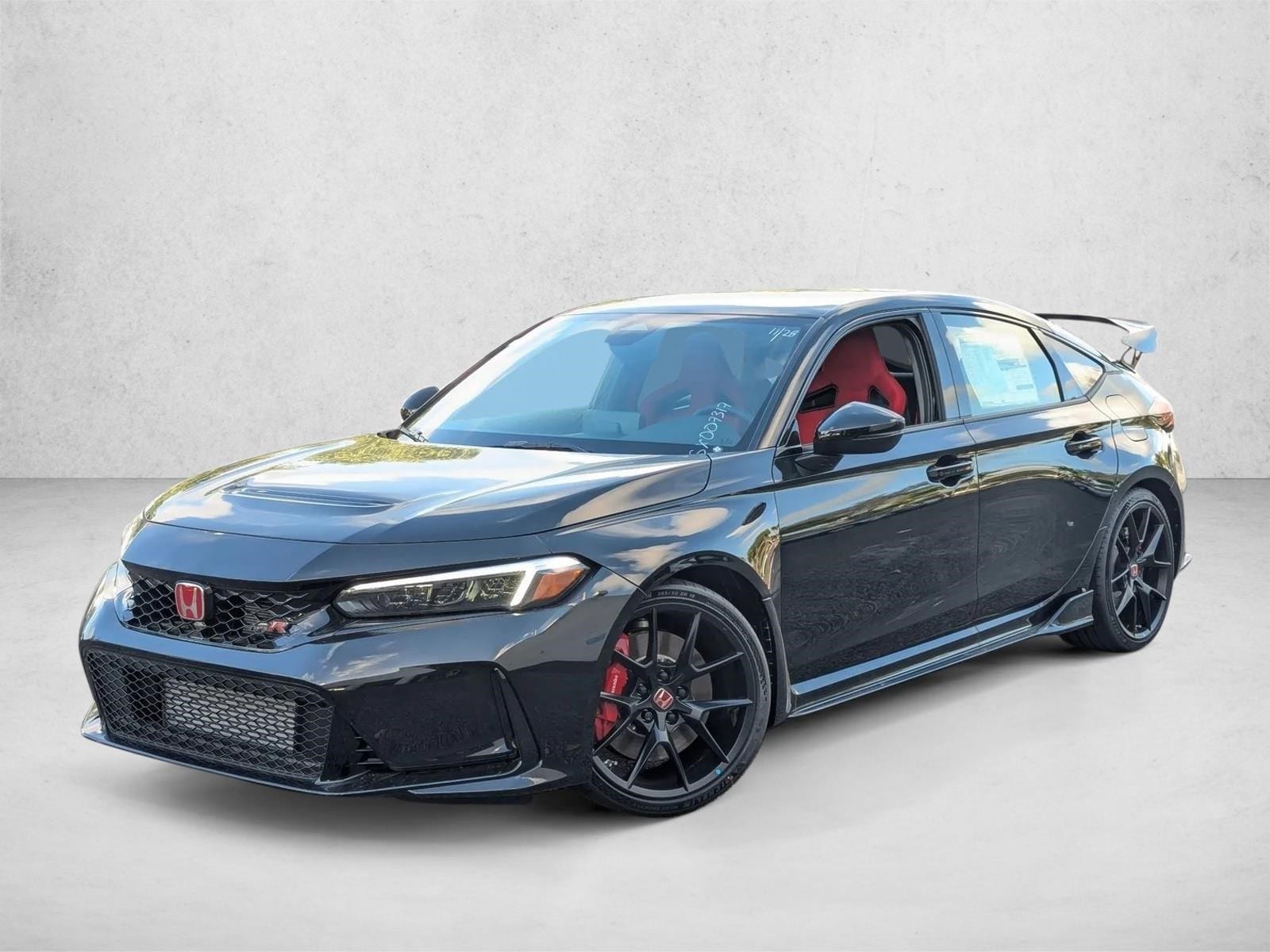 2025 Honda Civic Hatchback Type-R's photo